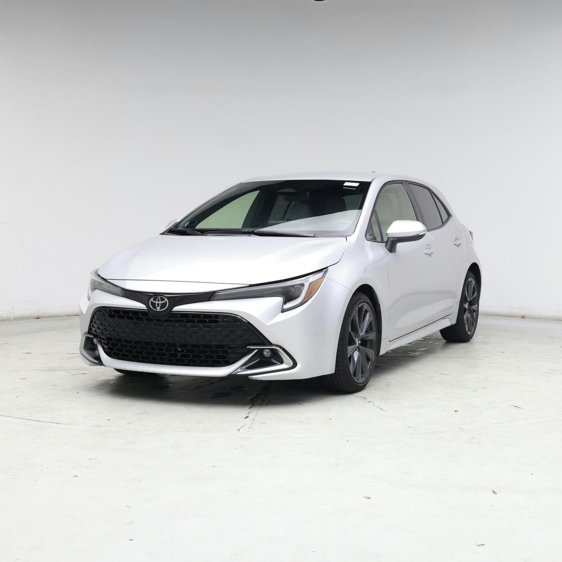 Thumbnail: 2023 Toyota Corolla - 4