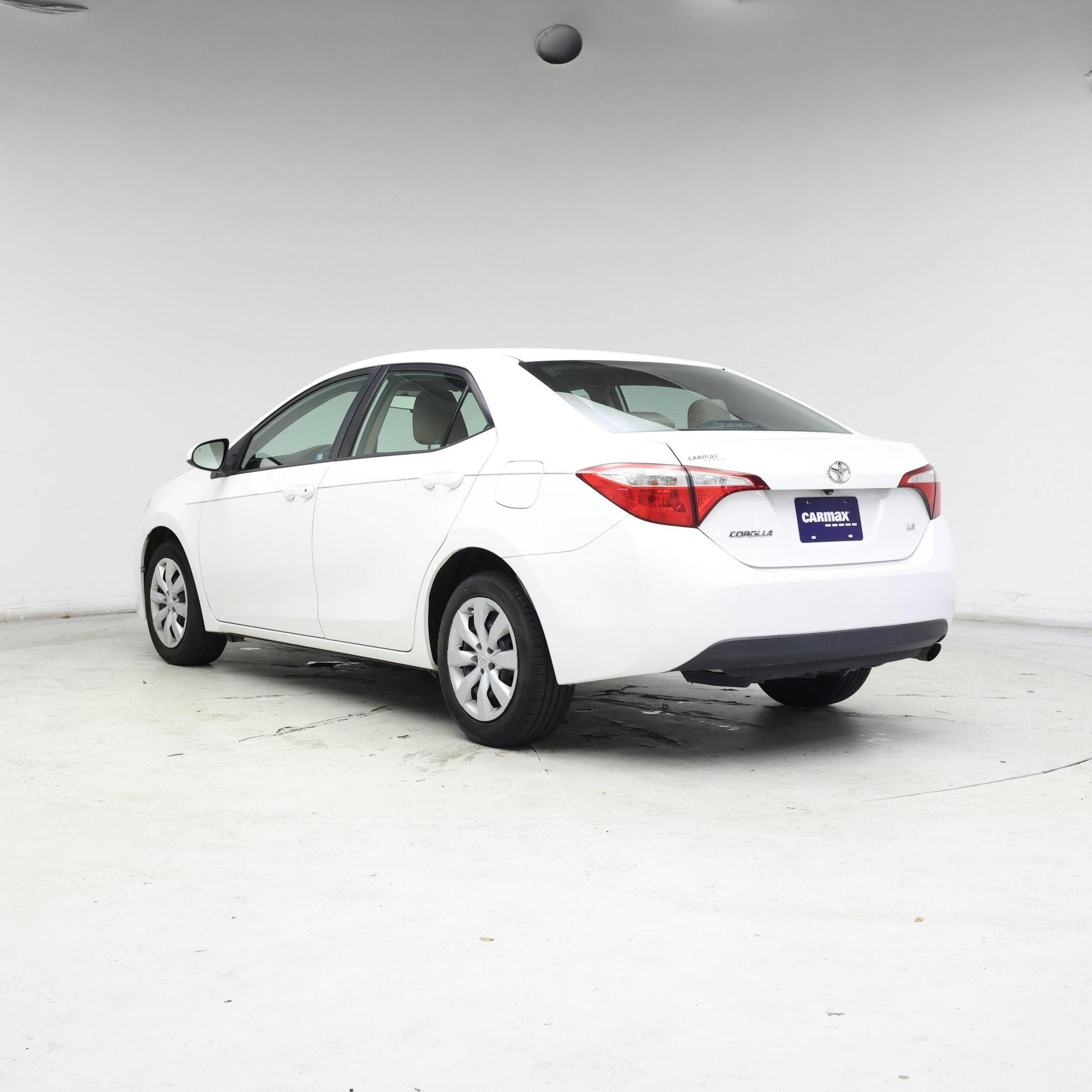 Thumbnail: 2015 Toyota Corolla - 2