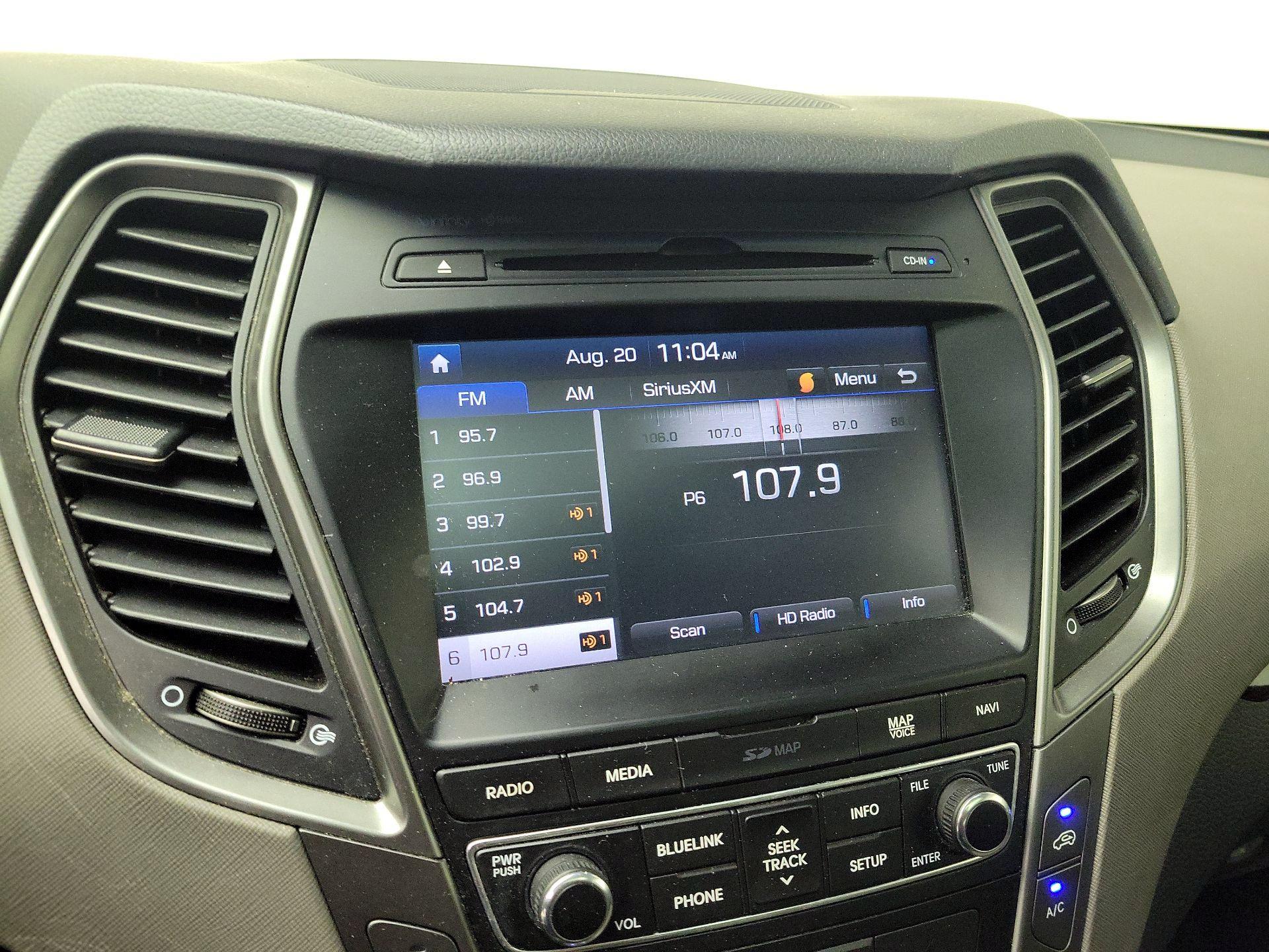 Thumbnail: 2017 Hyundai Santa Fe - 16
