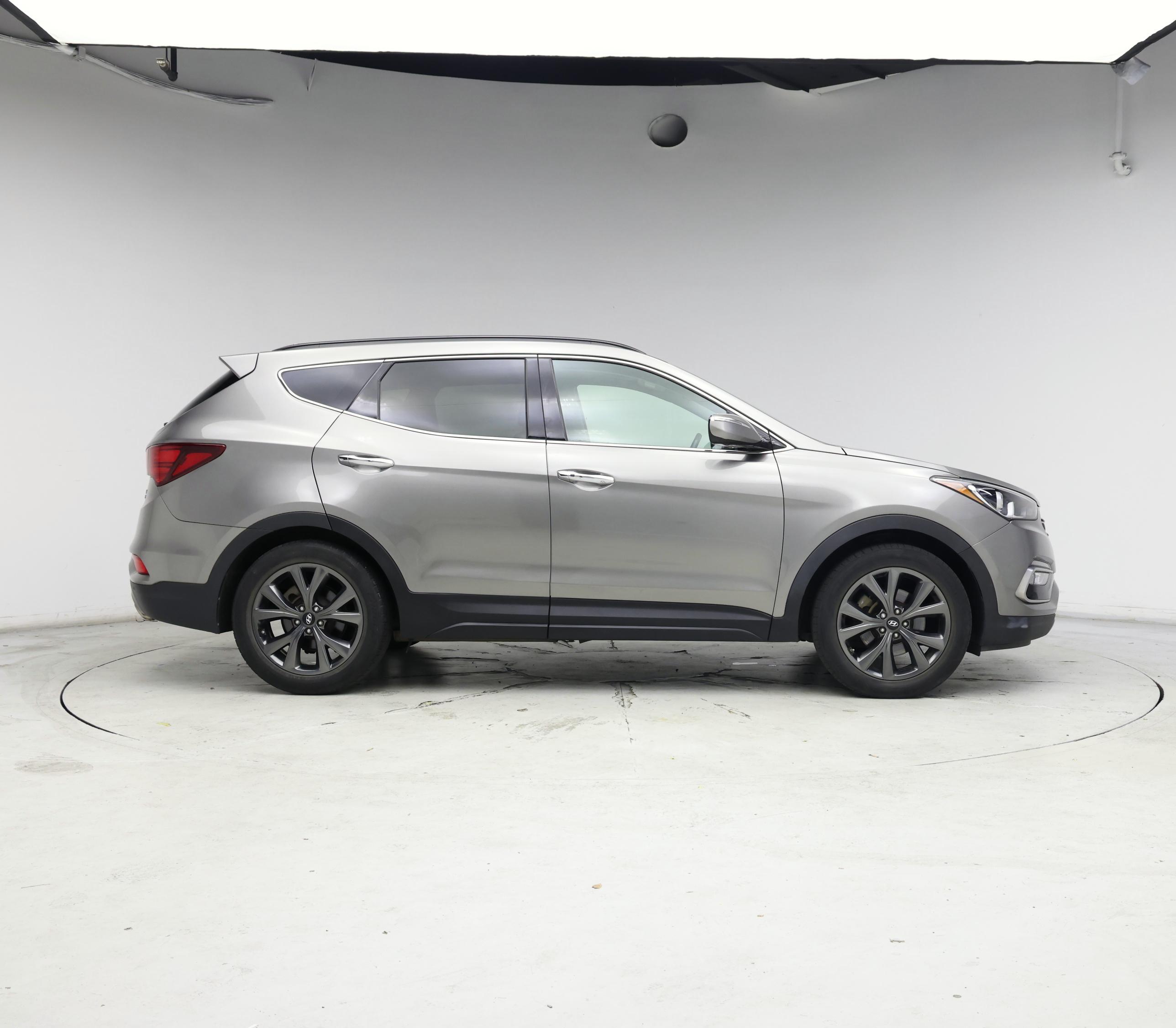 Thumbnail: 2017 Hyundai Santa Fe - 7