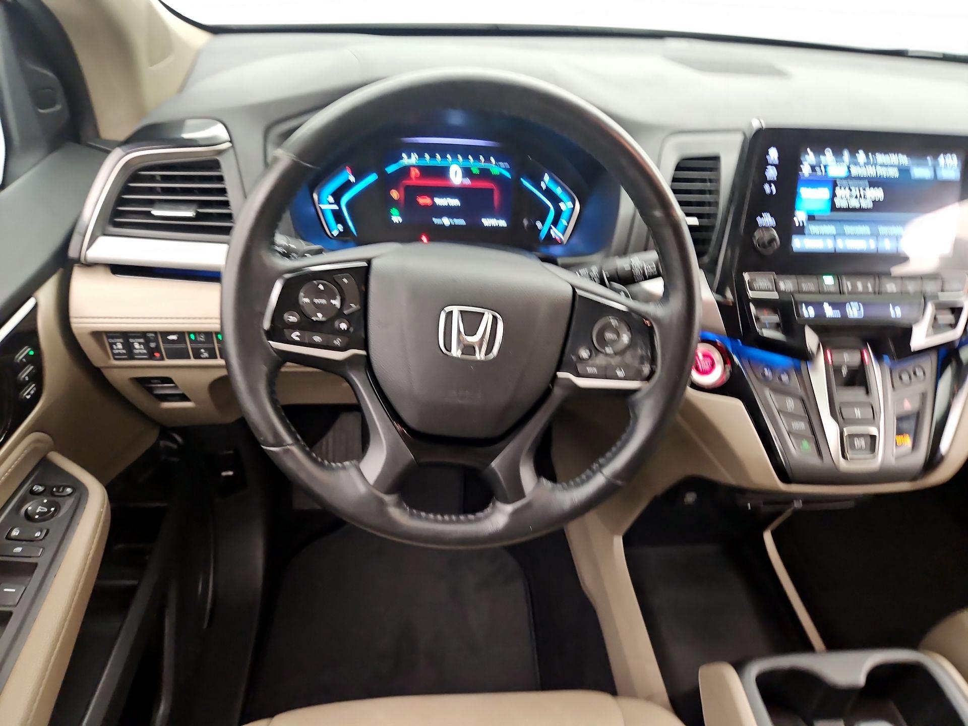 Thumbnail: 2019 Honda Odyssey - 10