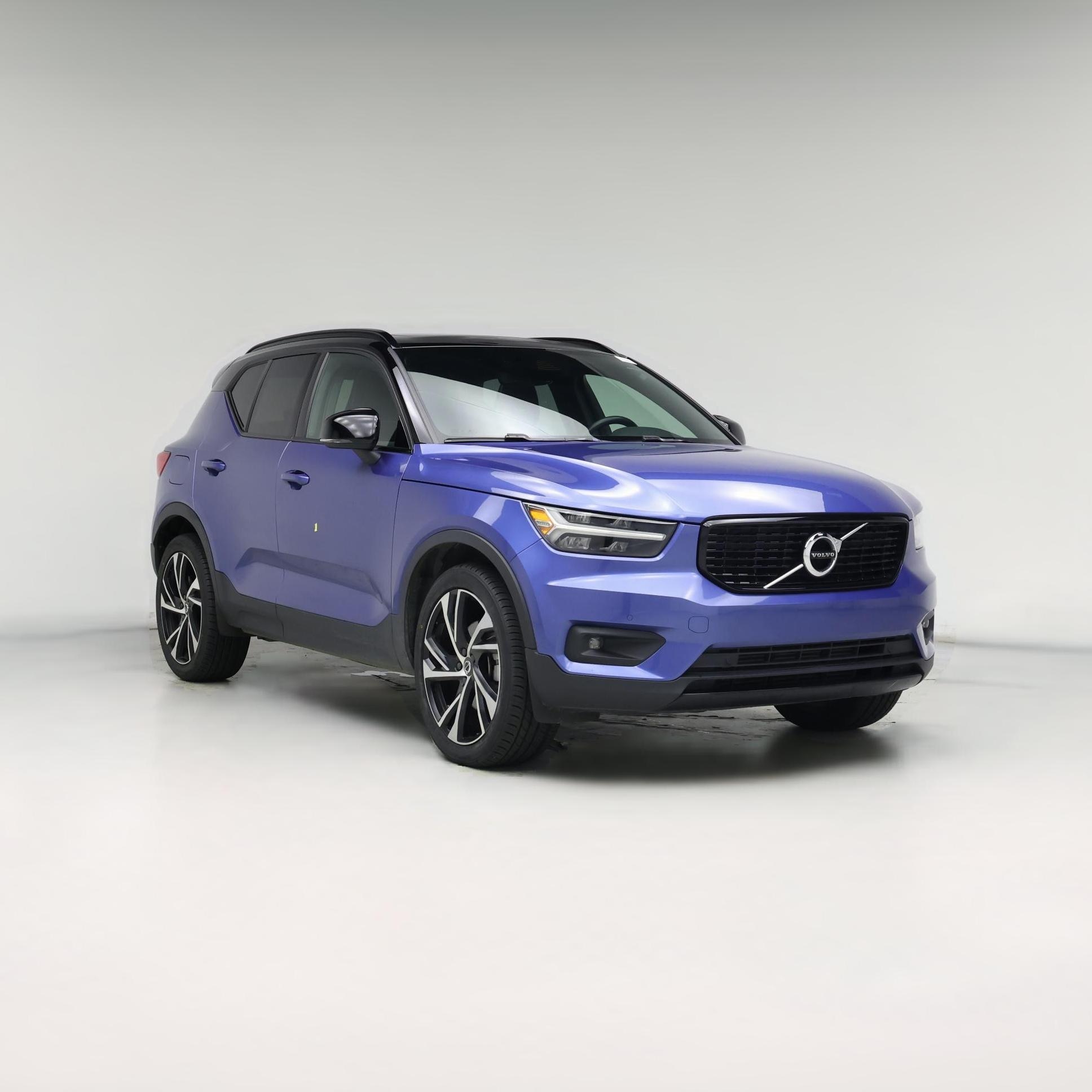 Thumbnail: 2021 Volvo XC40 - 1