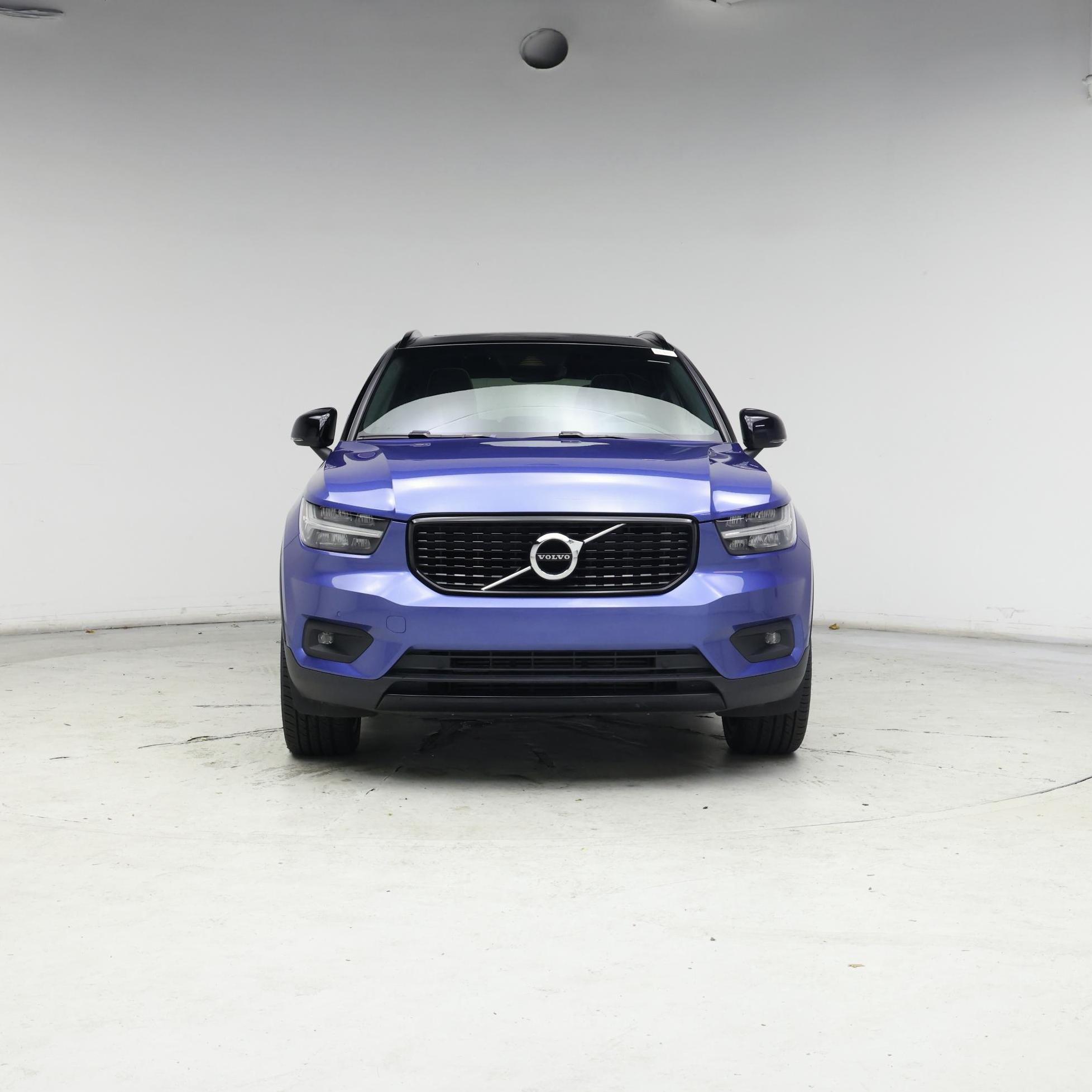 Thumbnail: 2021 Volvo XC40 - 5