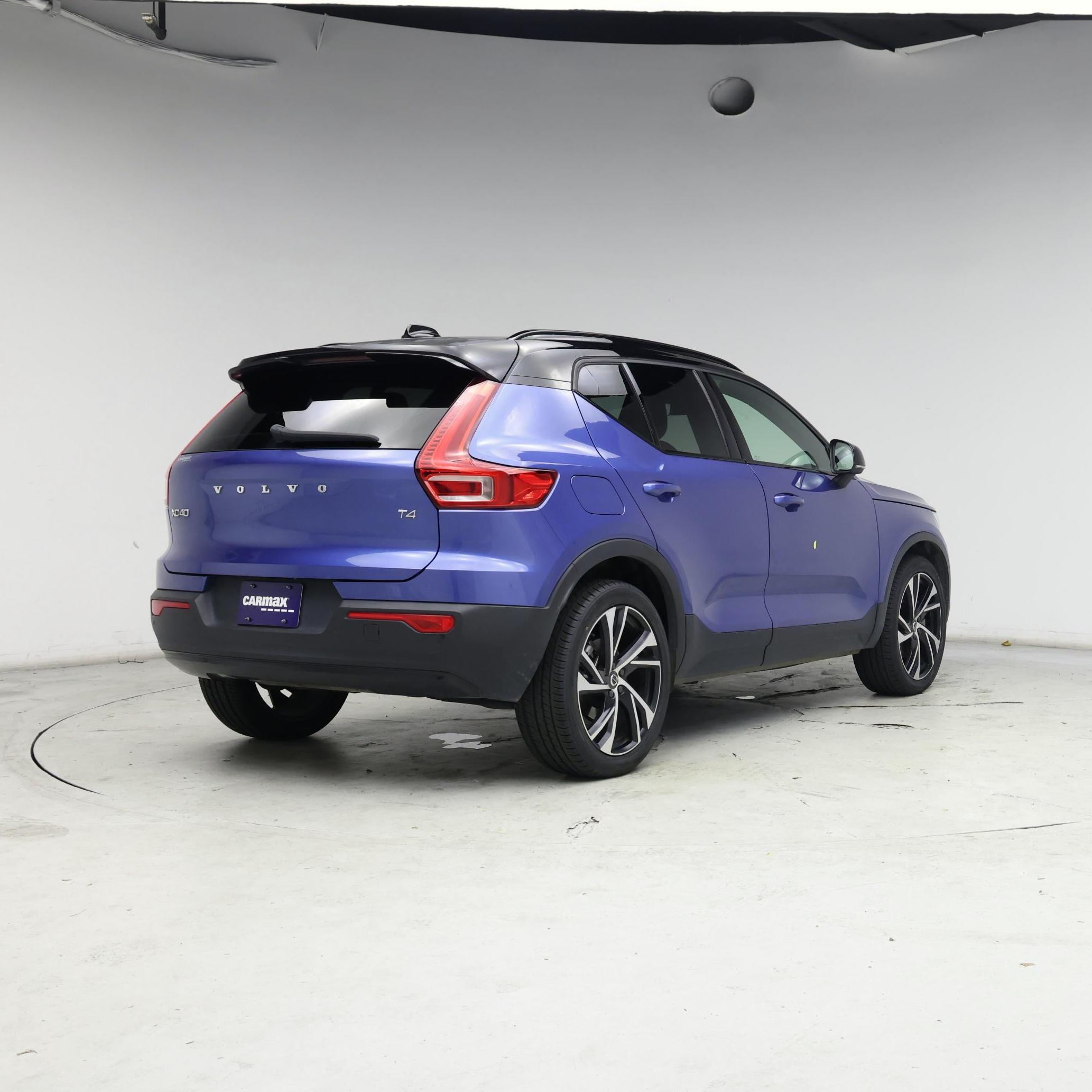 Thumbnail: 2021 Volvo XC40 - 8