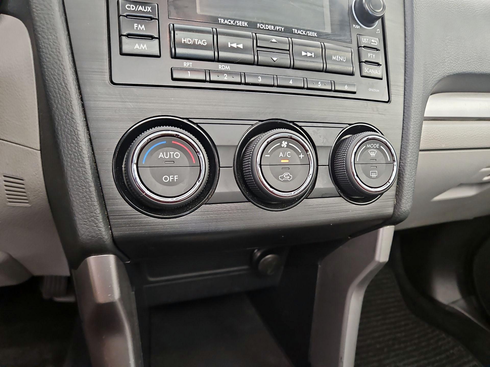Thumbnail: 2015 Subaru Forester - 16