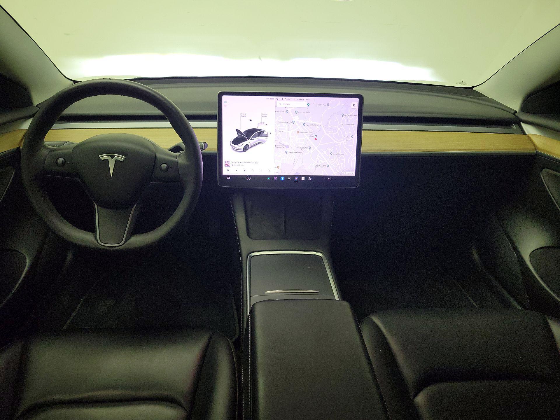Thumbnail: 2021 Tesla Model 3 - 9