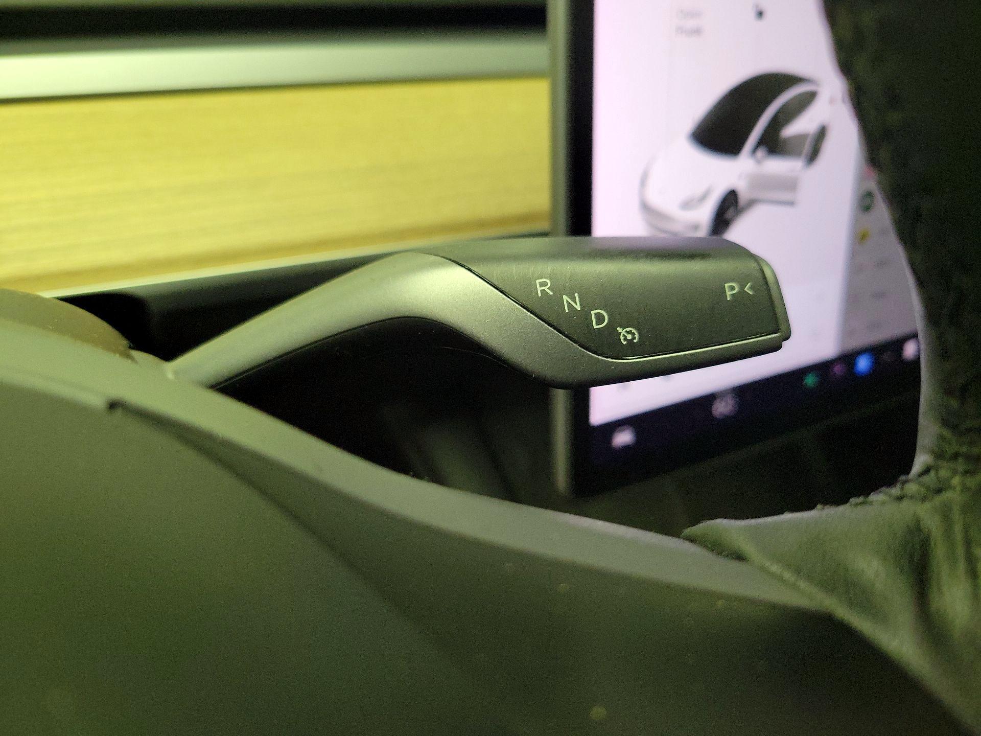 Thumbnail: 2021 Tesla Model 3 - 17