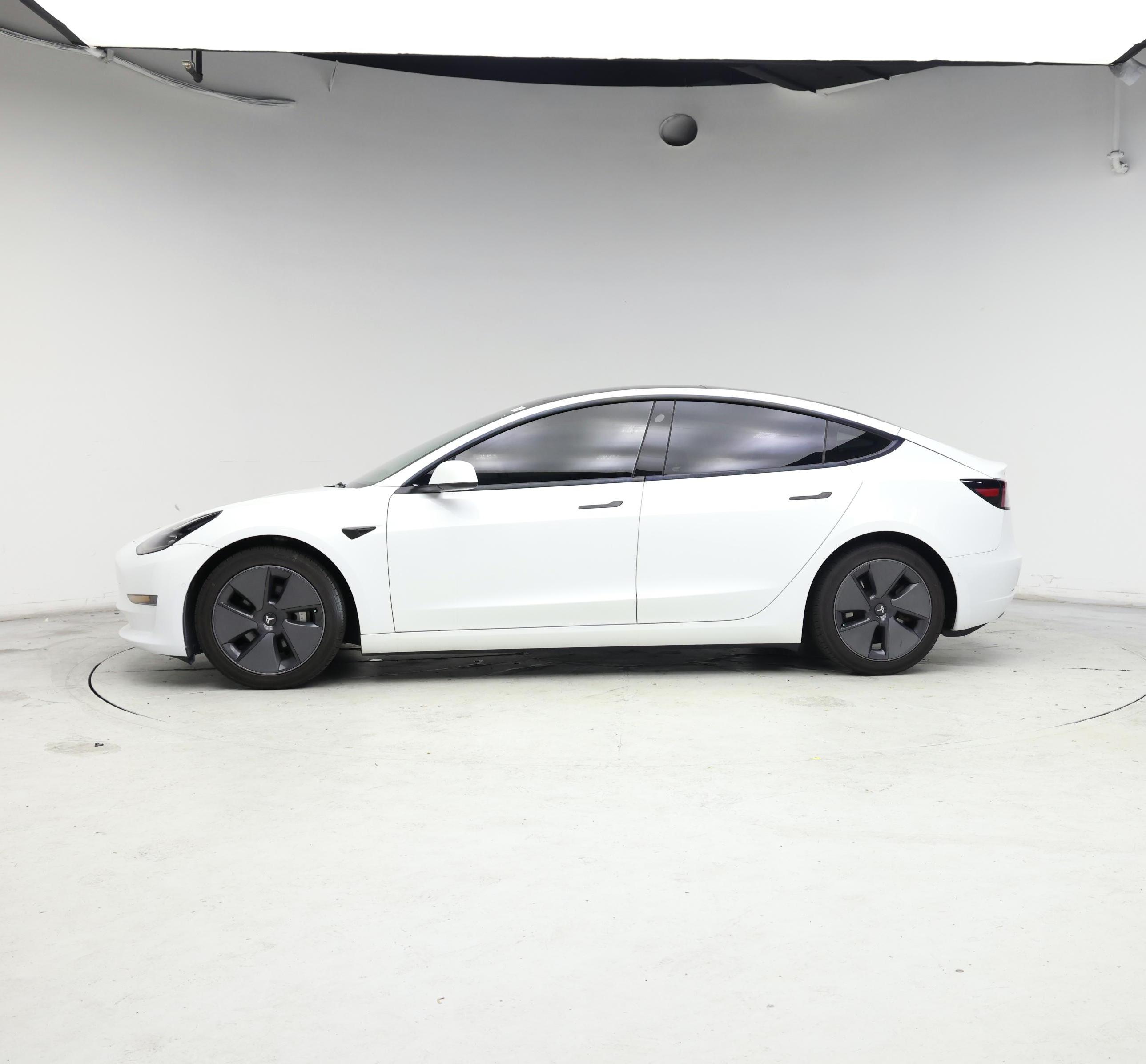 Thumbnail: 2021 Tesla Model 3 - 3