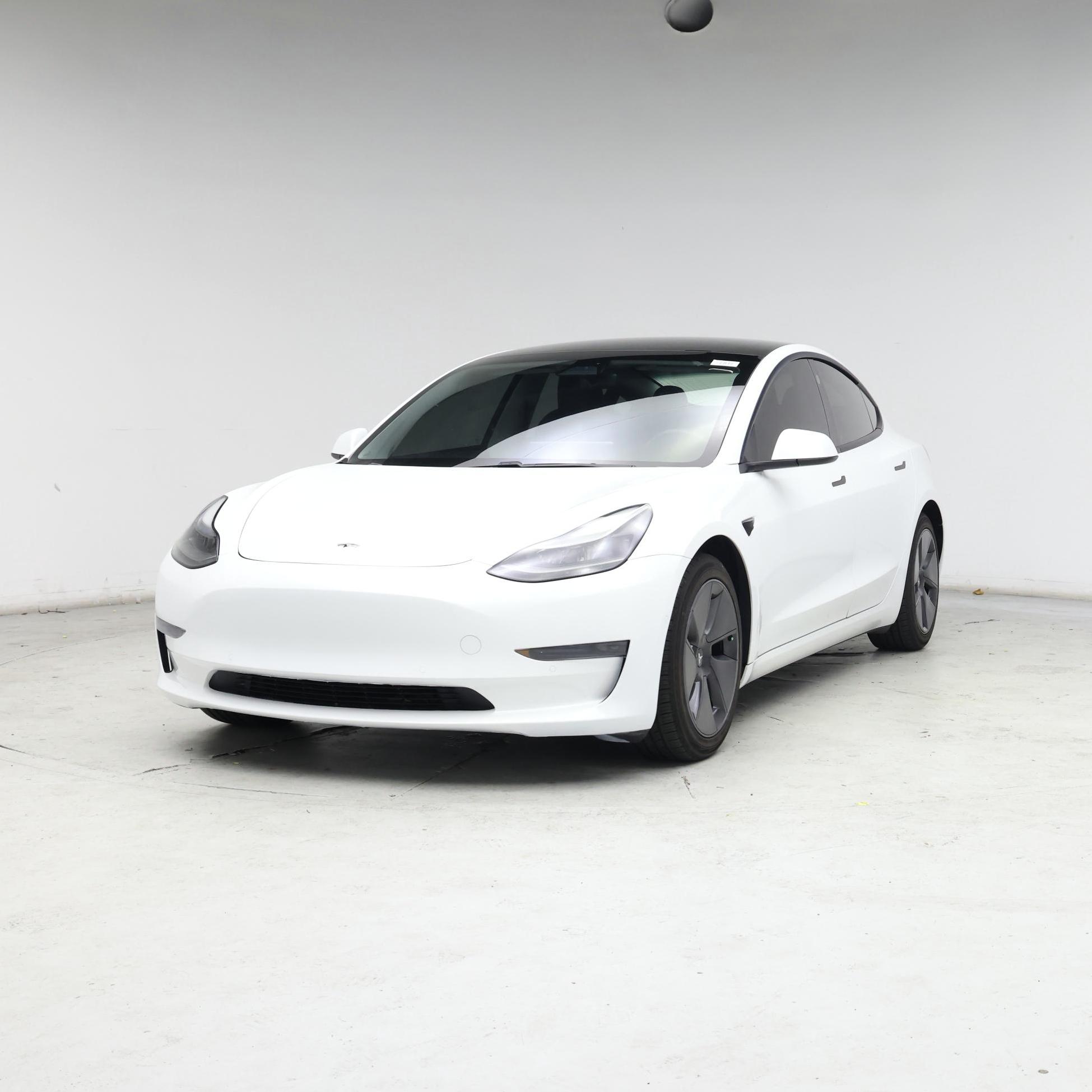 Thumbnail: 2021 Tesla Model 3 - 4