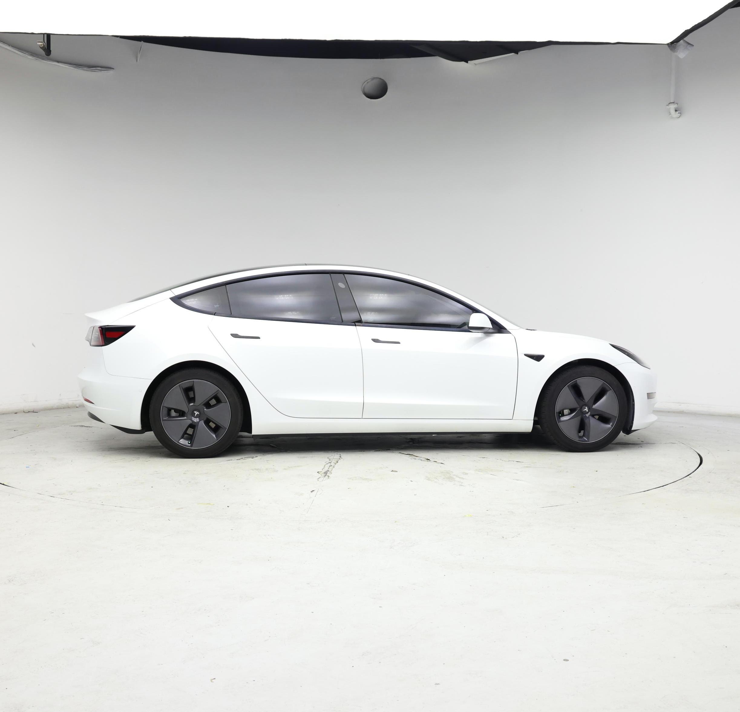 Thumbnail: 2021 Tesla Model 3 - 7