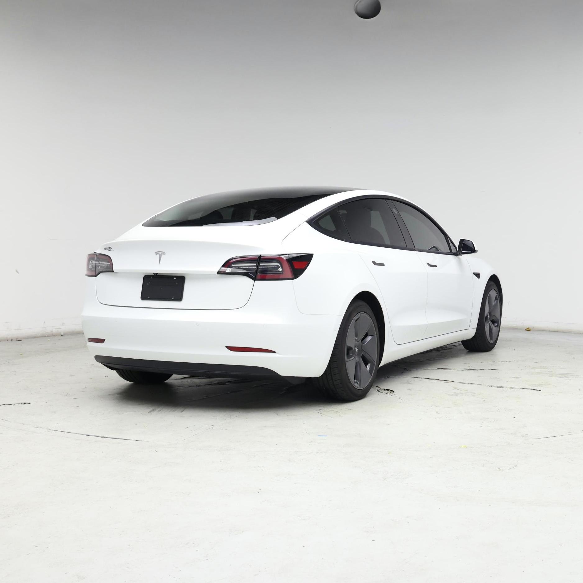 Thumbnail: 2021 Tesla Model 3 - 8