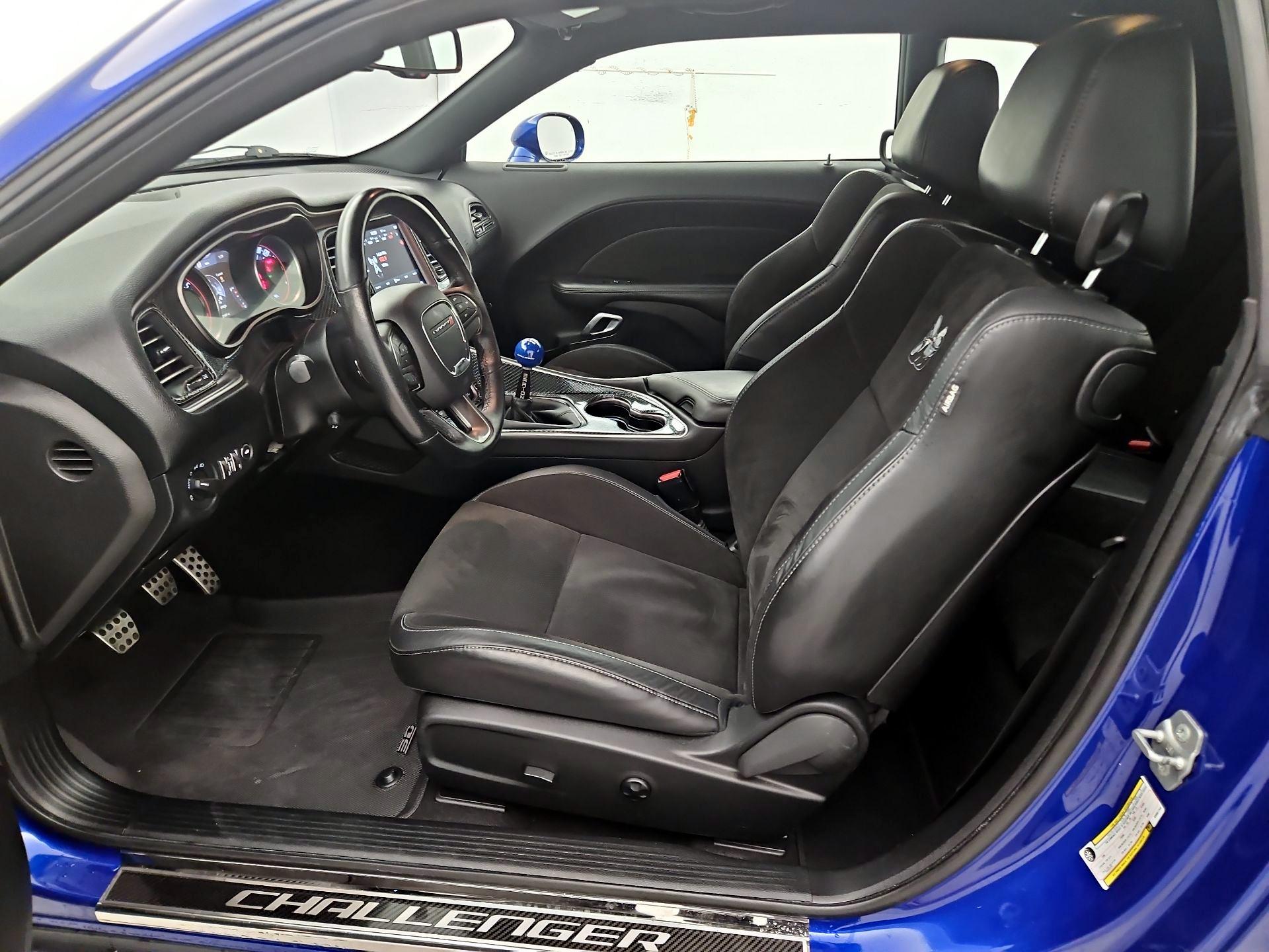 Thumbnail: 2019 Dodge Challenger - 11