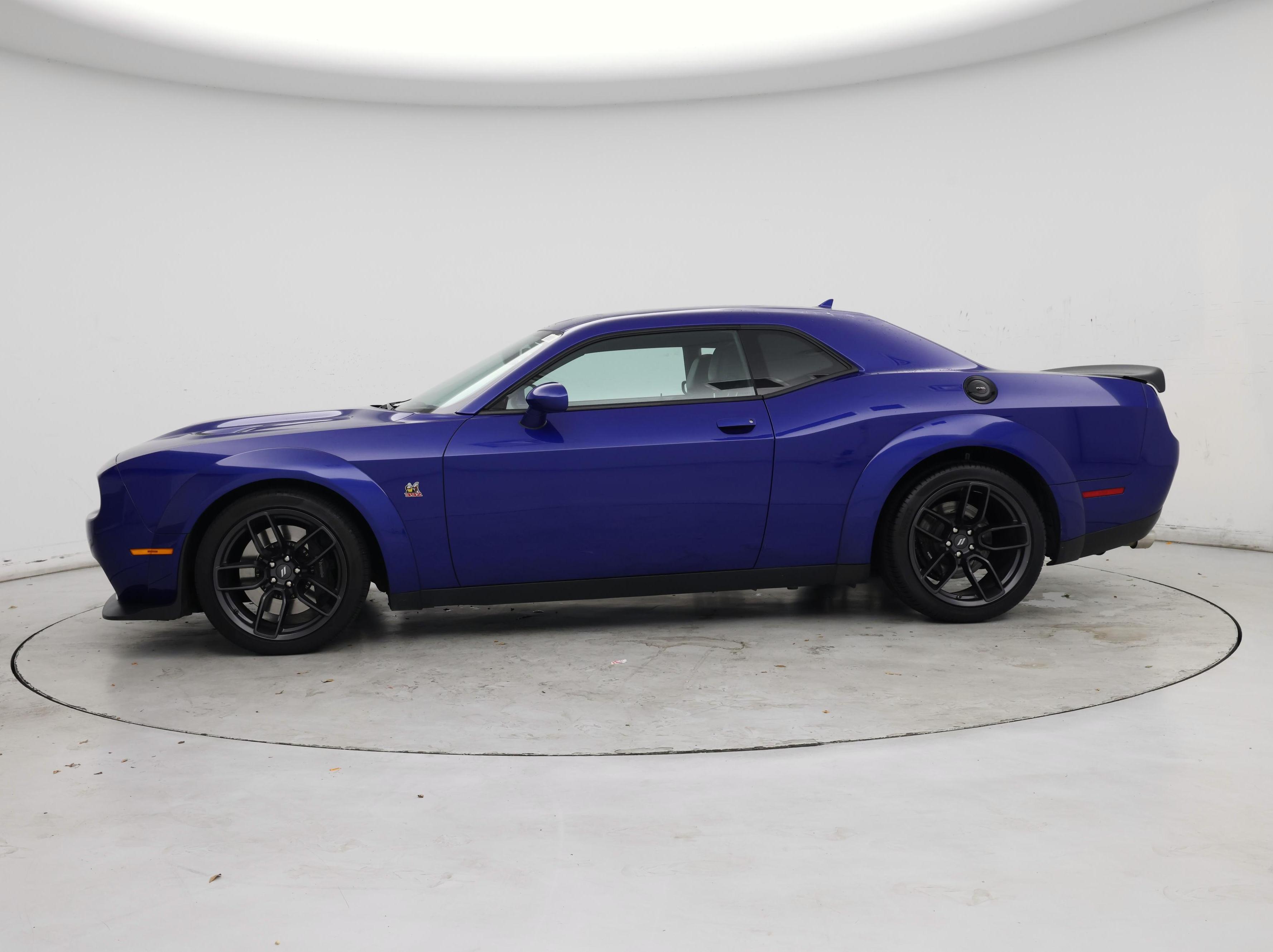 Thumbnail: 2019 Dodge Challenger - 3