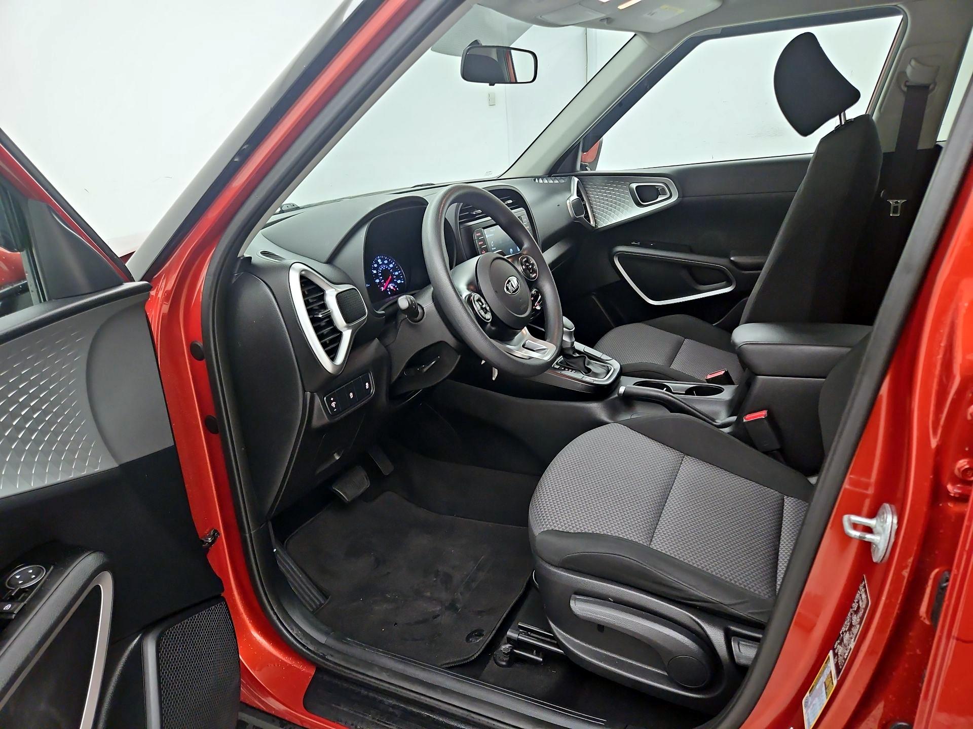 Thumbnail: 2021 Kia Soul - 11