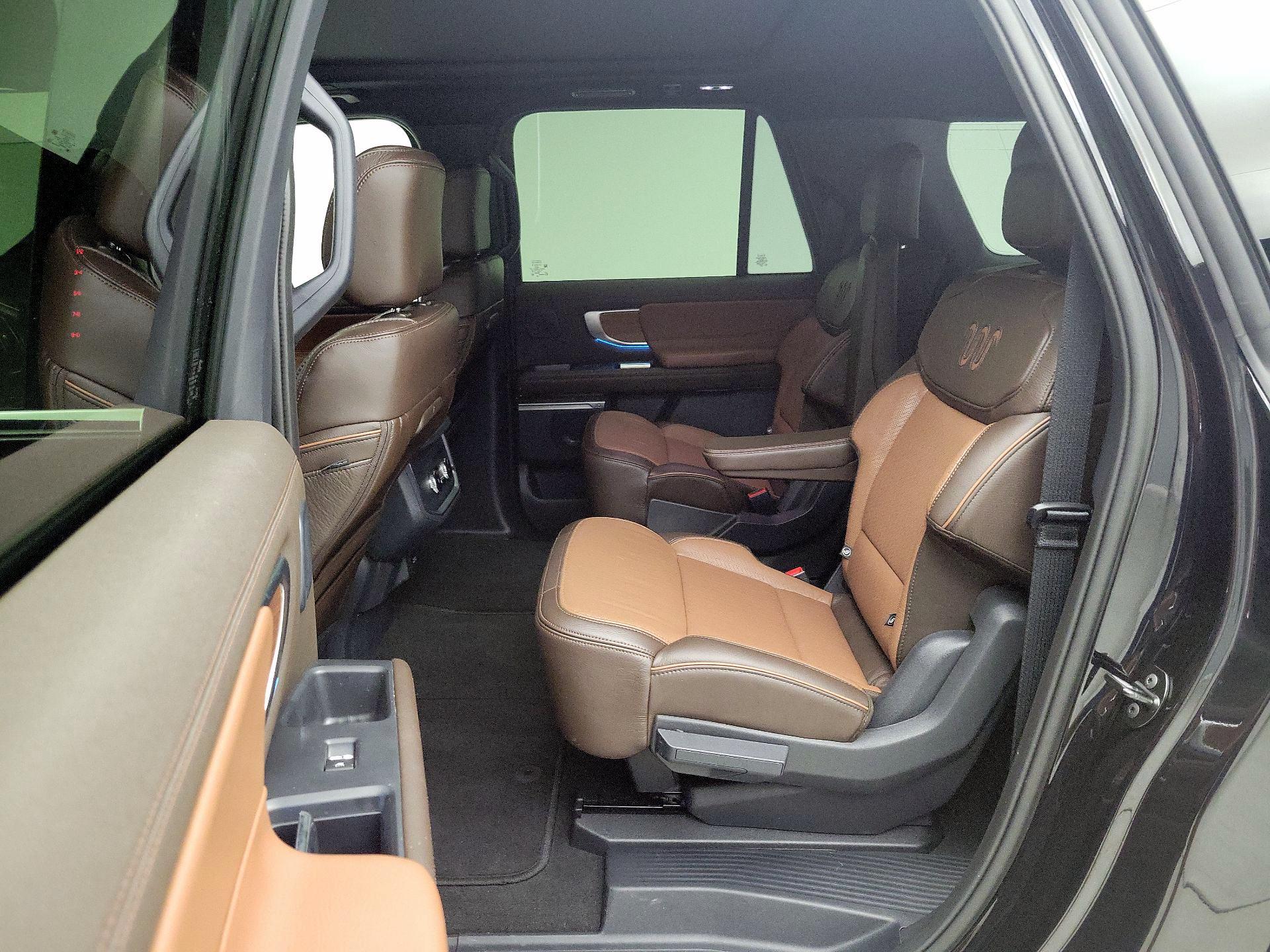 Thumbnail: 2025 Ford Expedition MAX - 20
