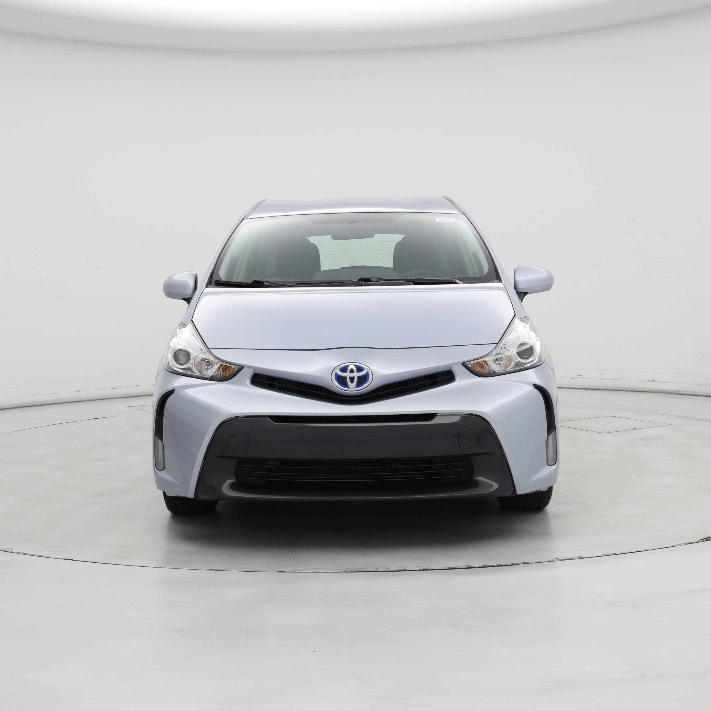 Thumbnail: 2016 Toyota Prius v - 5