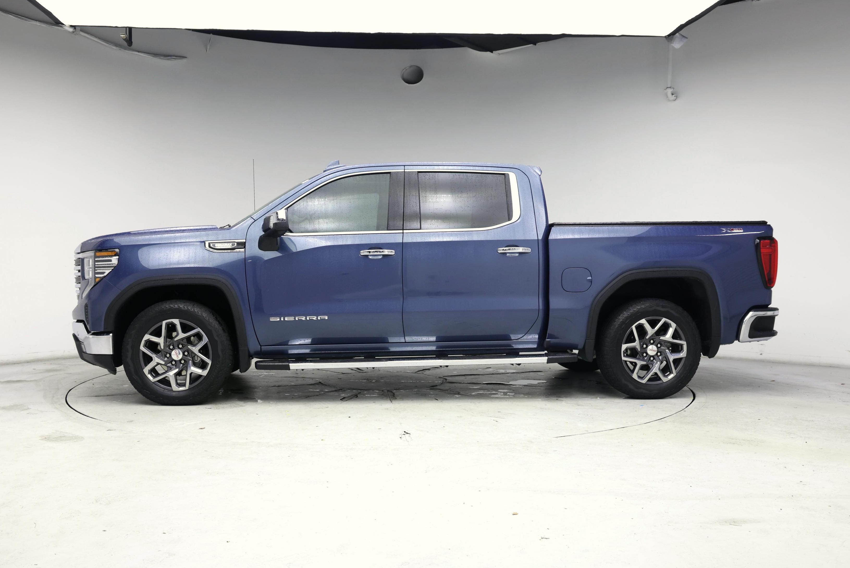 Thumbnail: 2024 GMC Sierra 1500 - 3