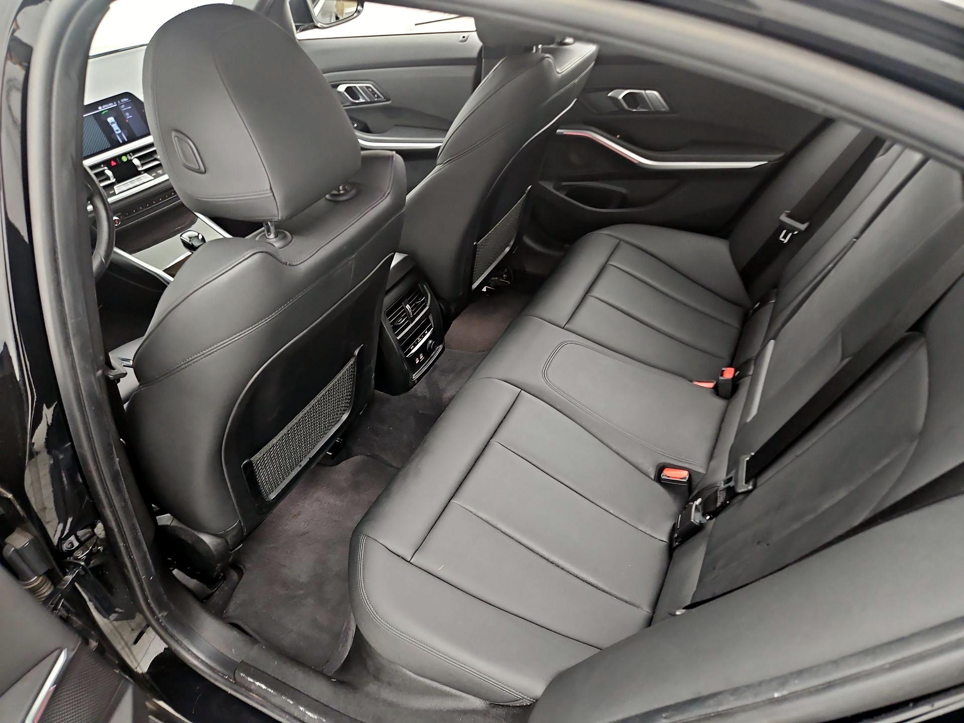 Thumbnail: 2019 BMW 3 Series - 19