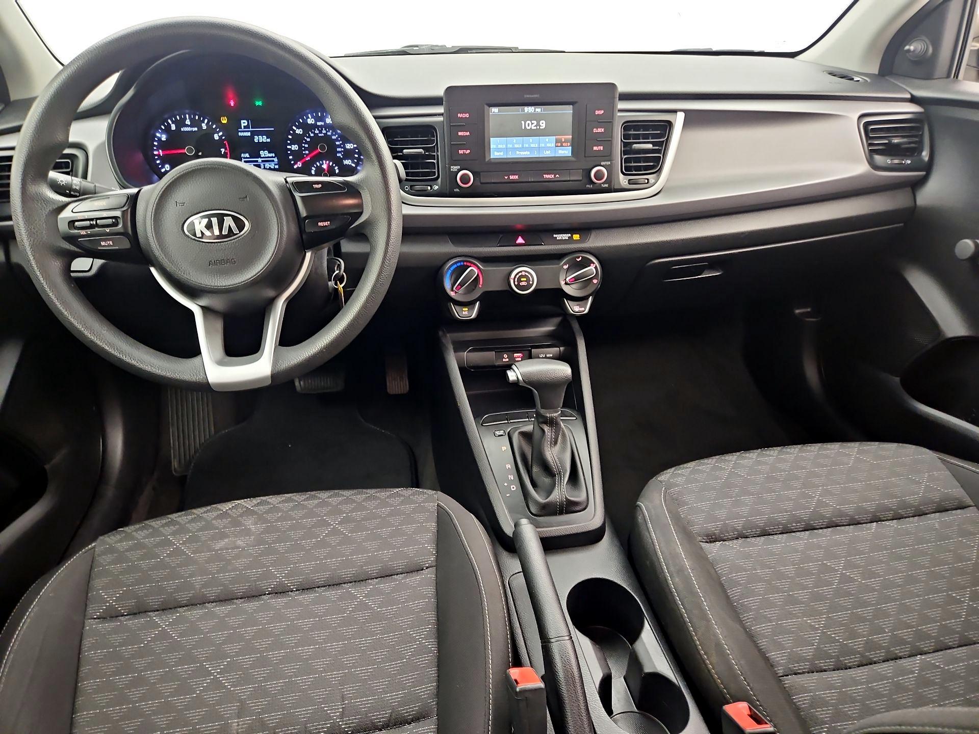 Thumbnail: 2018 Kia Rio - 9
