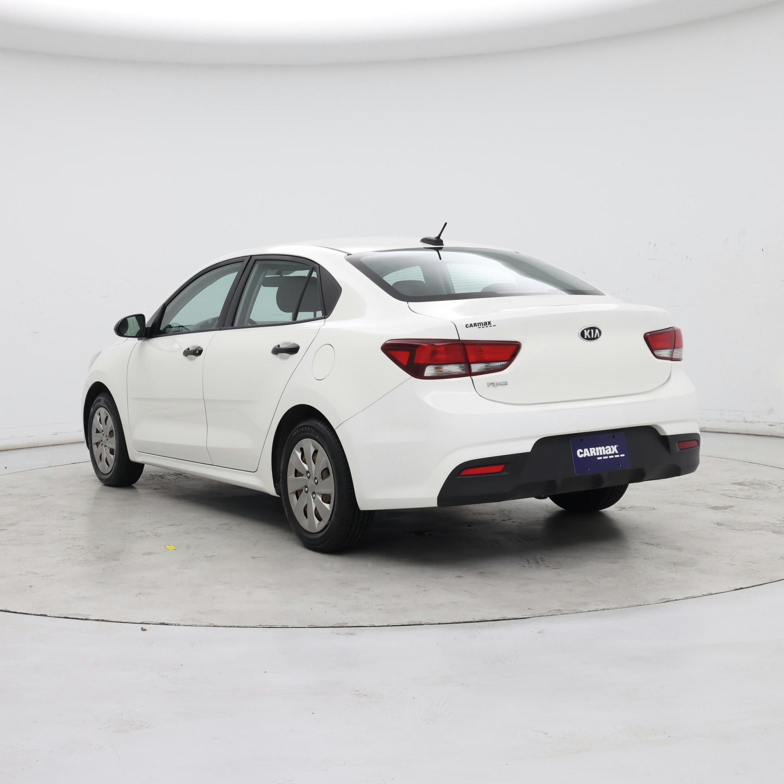 Thumbnail: 2018 Kia Rio - 2