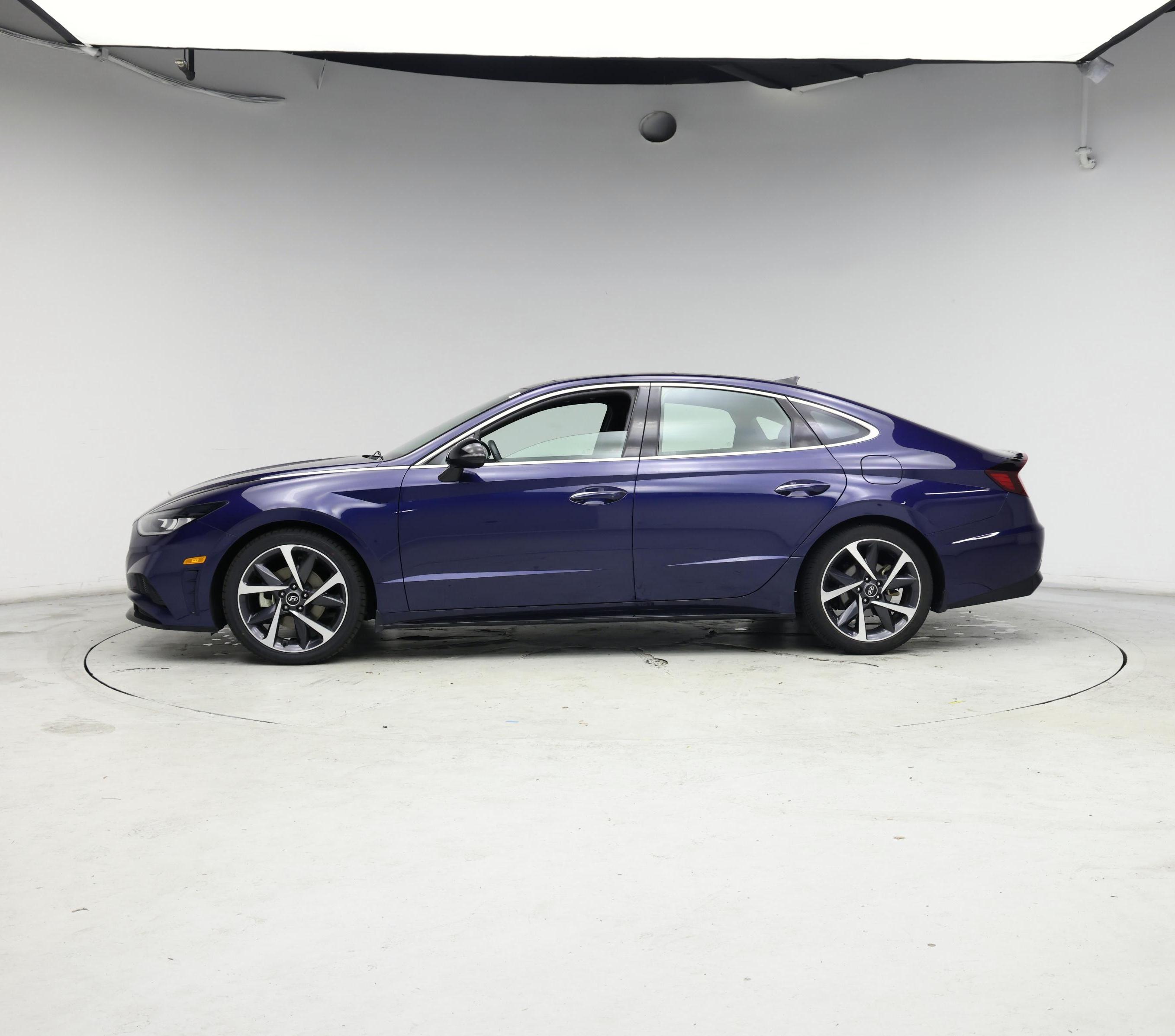 Thumbnail: 2021 Hyundai Sonata - 3