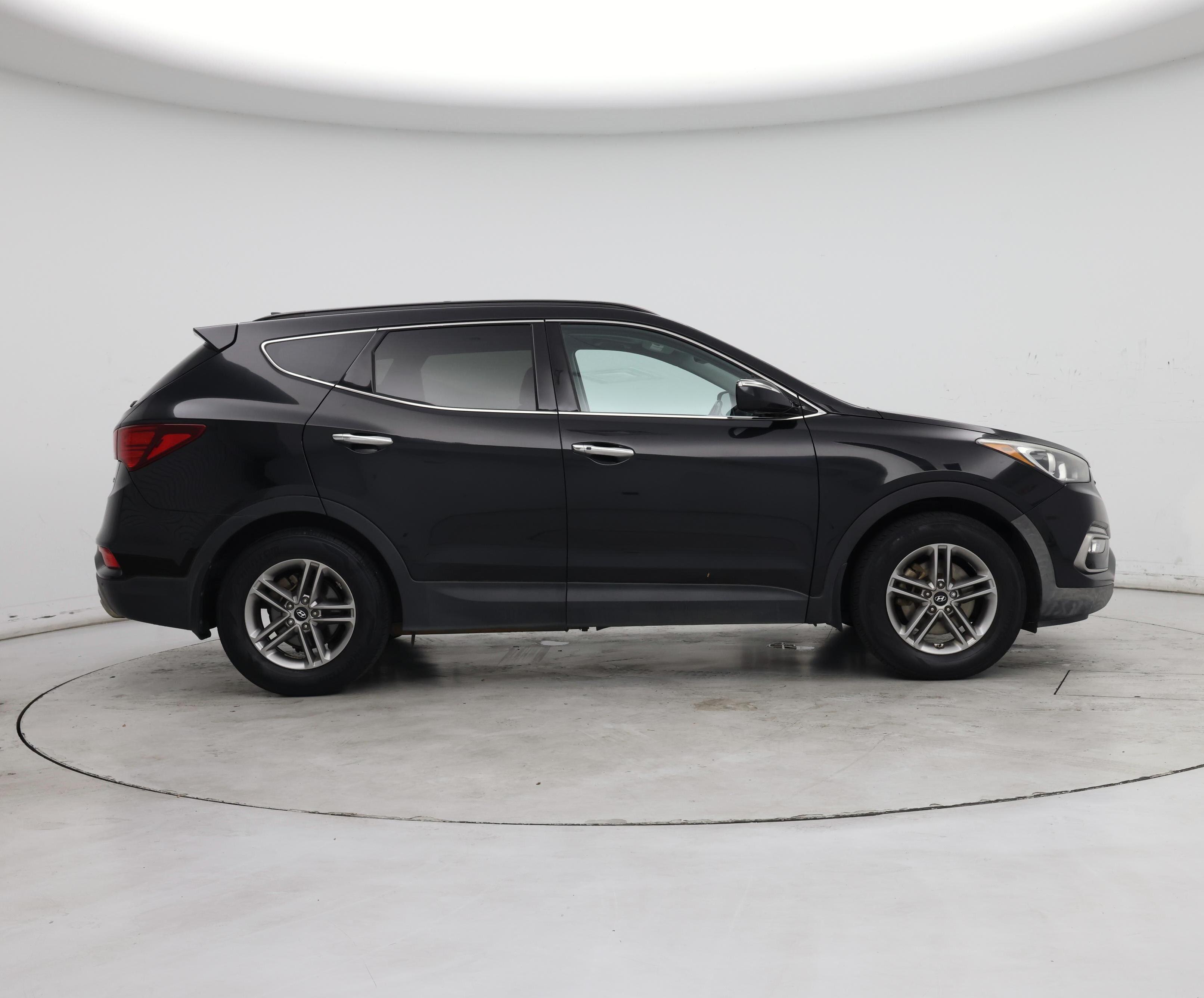 Thumbnail: 2017 Hyundai Santa Fe - 7