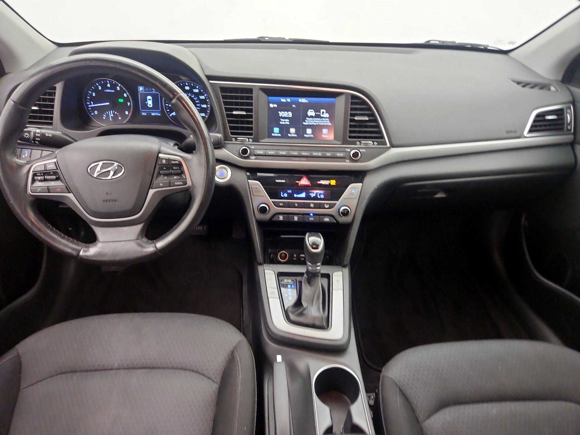 Thumbnail: 2017 Hyundai Elantra - 9