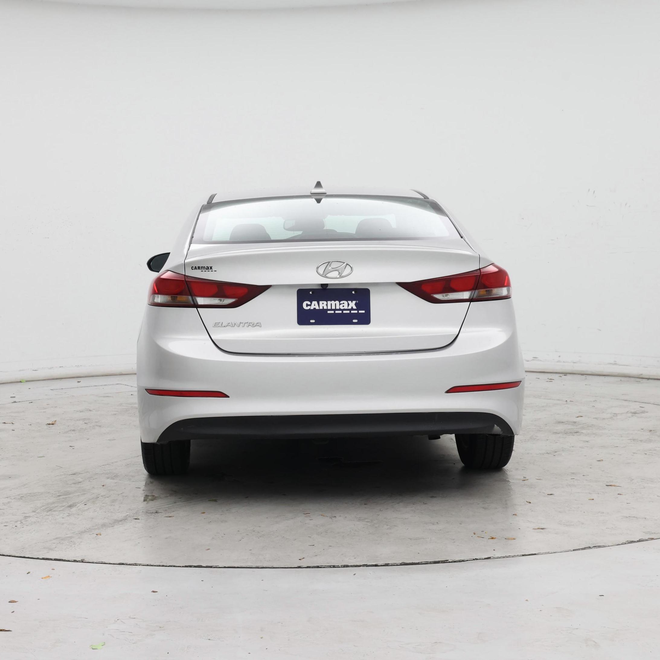 Thumbnail: 2017 Hyundai Elantra - 6