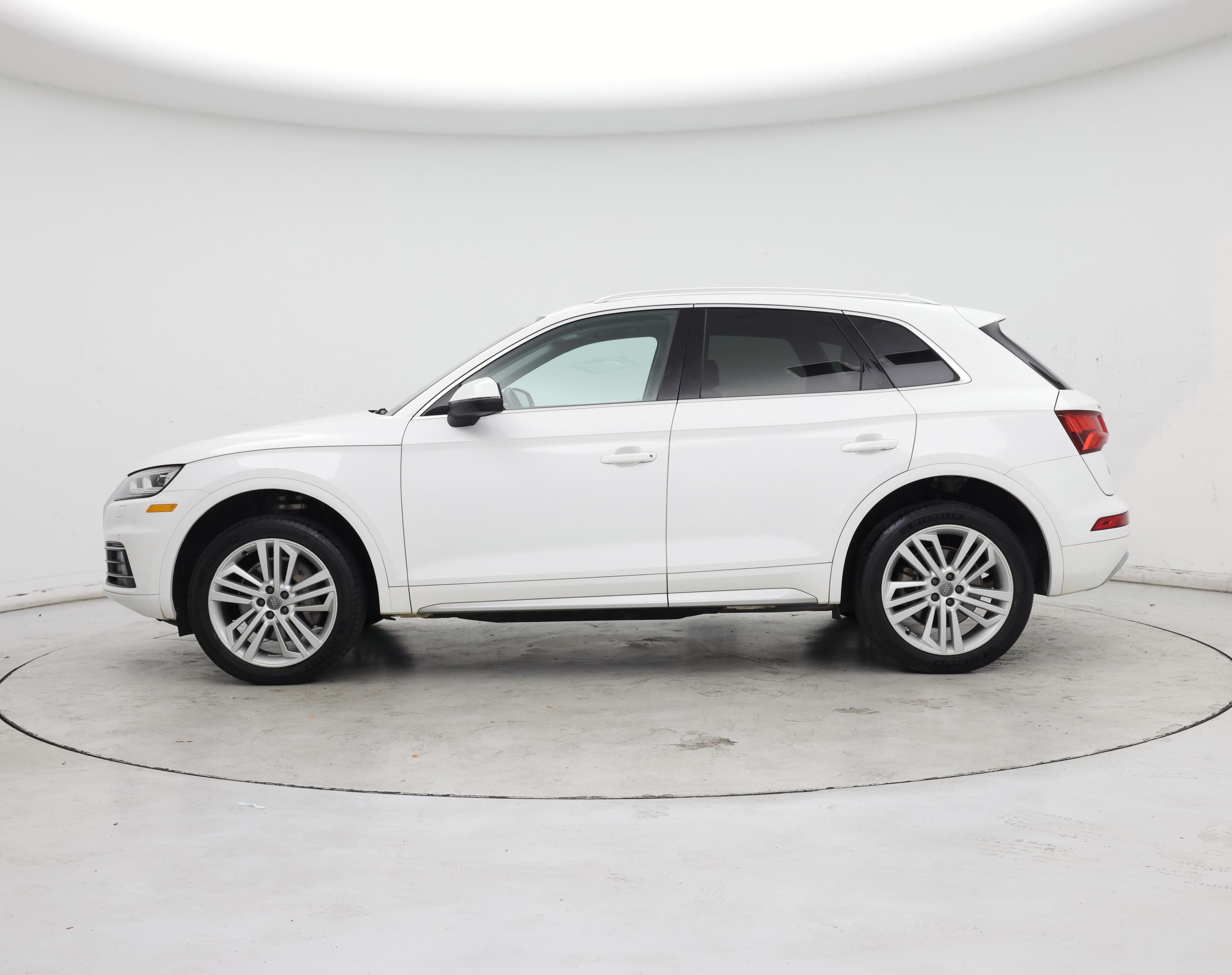 Thumbnail: 2018 Audi Q5 - 3