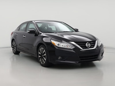Black 2018 Nissan Altima SL