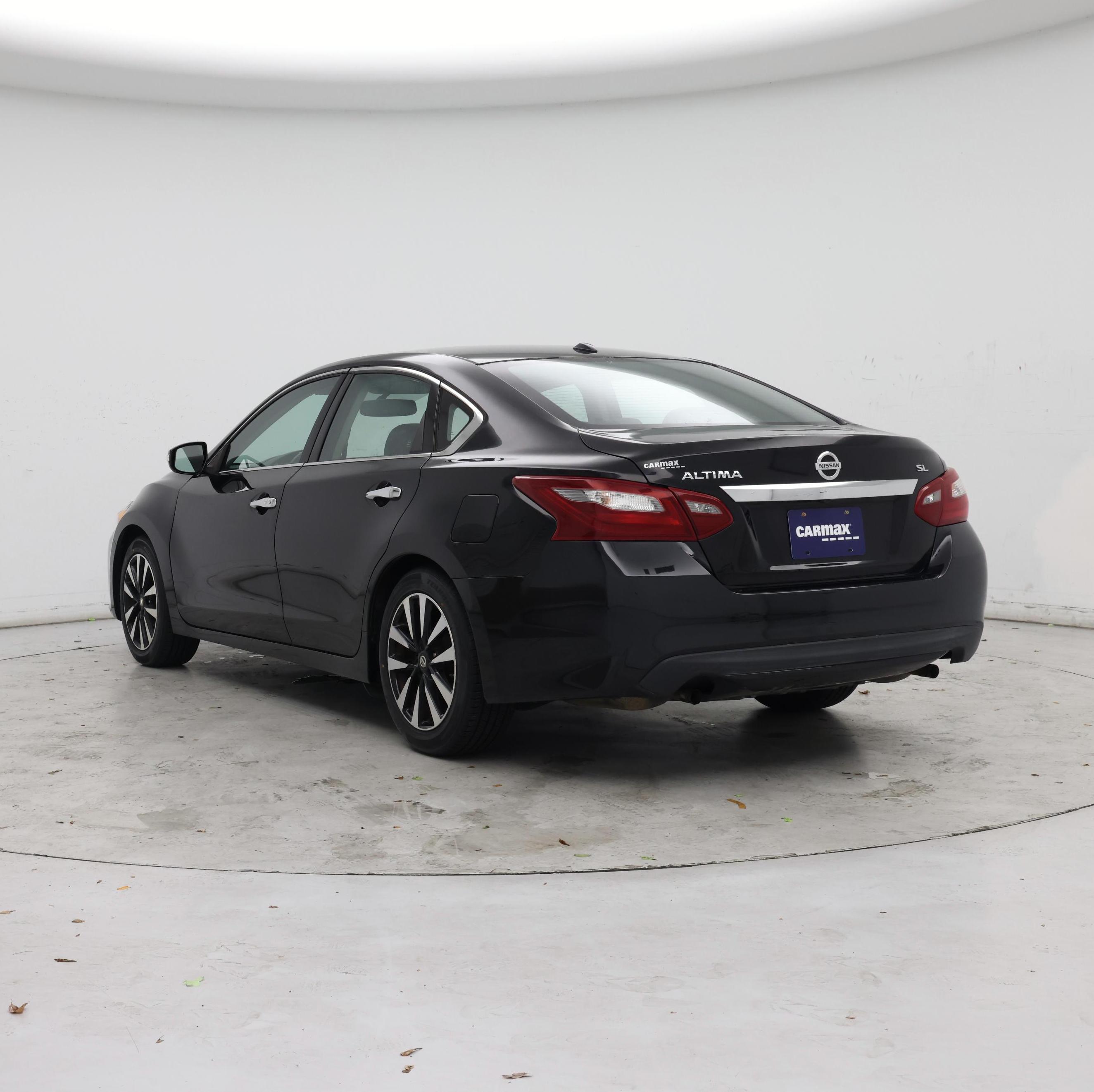 Thumbnail: 2018 Nissan Altima - 2