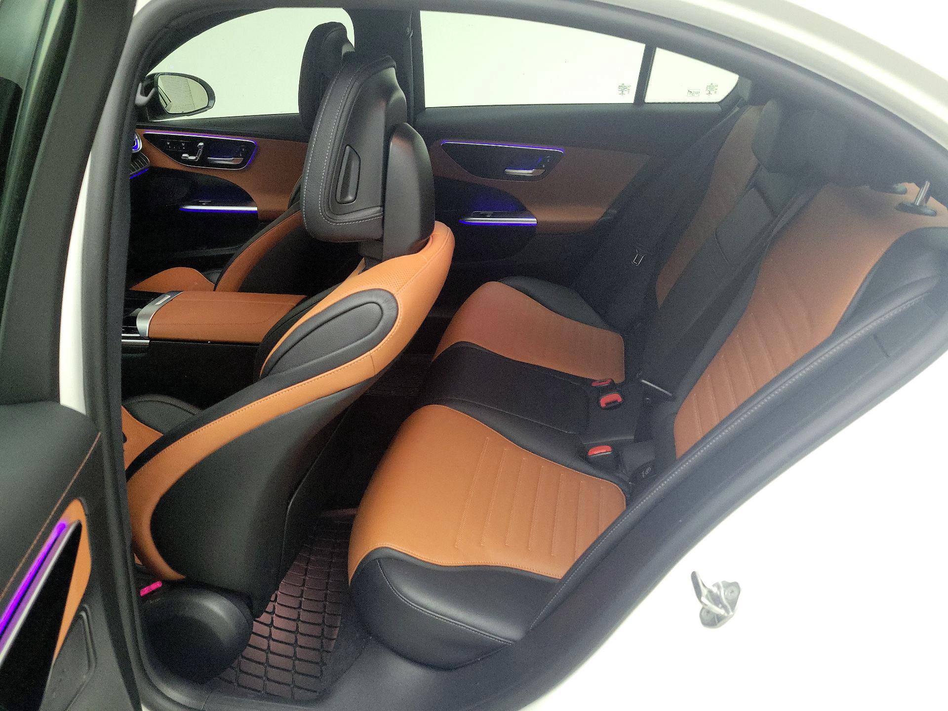 Thumbnail: 2022 Mercedes-Benz C-Class - 20