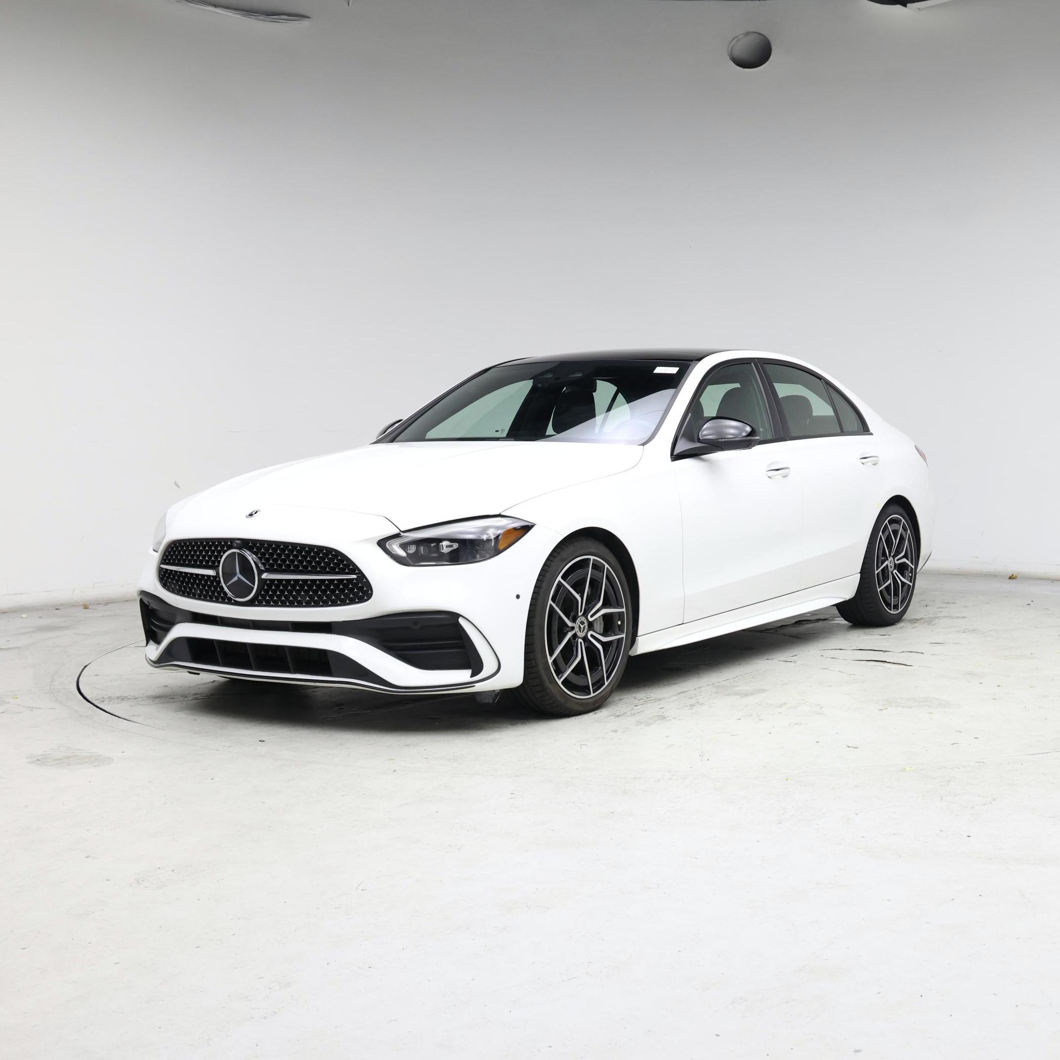 Thumbnail: 2022 Mercedes-Benz C-Class - 4