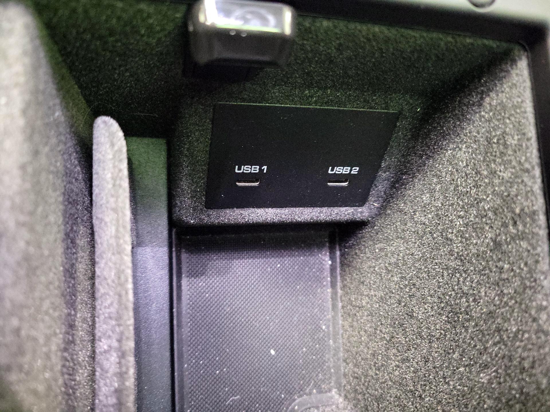 Thumbnail: 2022 Porsche Macan - 19