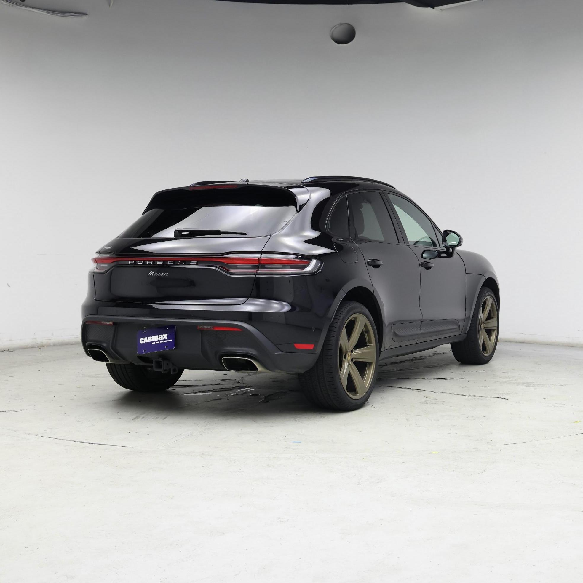 Thumbnail: 2022 Porsche Macan - 8