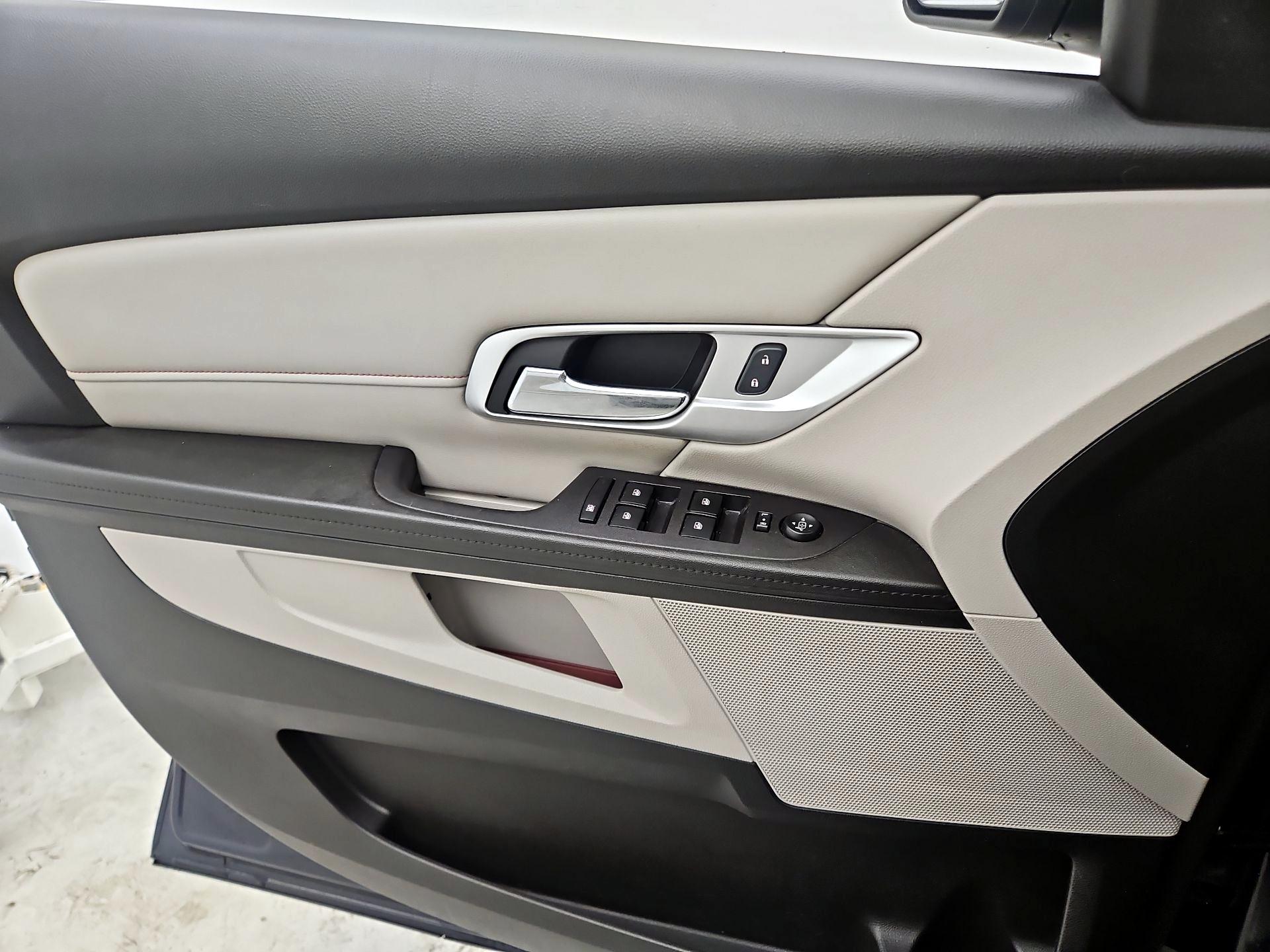 Thumbnail: 2017 GMC Terrain - 12