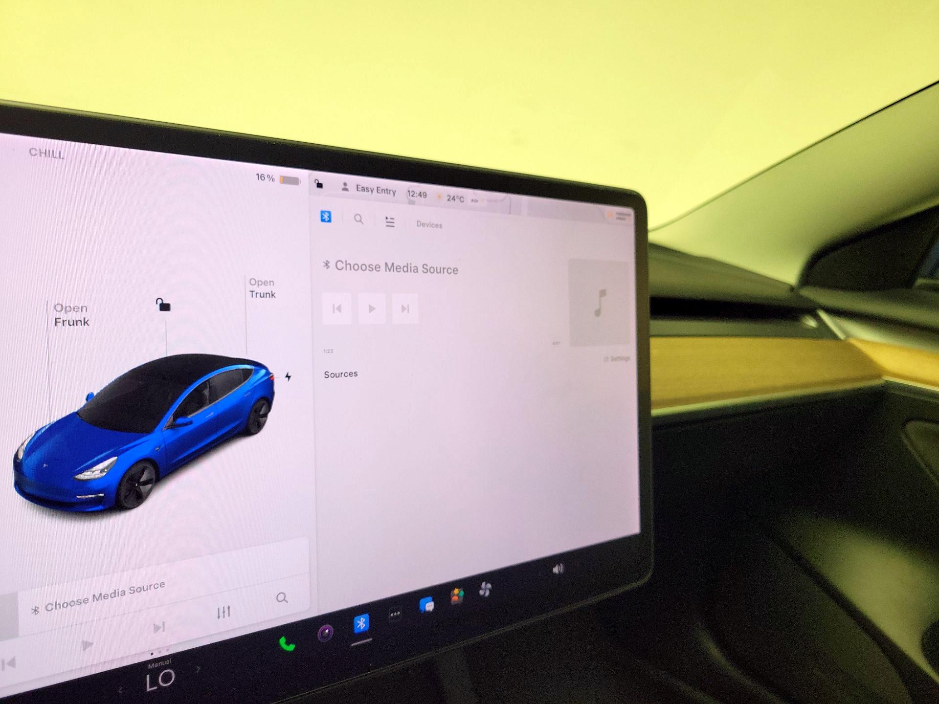 Thumbnail: 2021 Tesla Model 3 - 15
