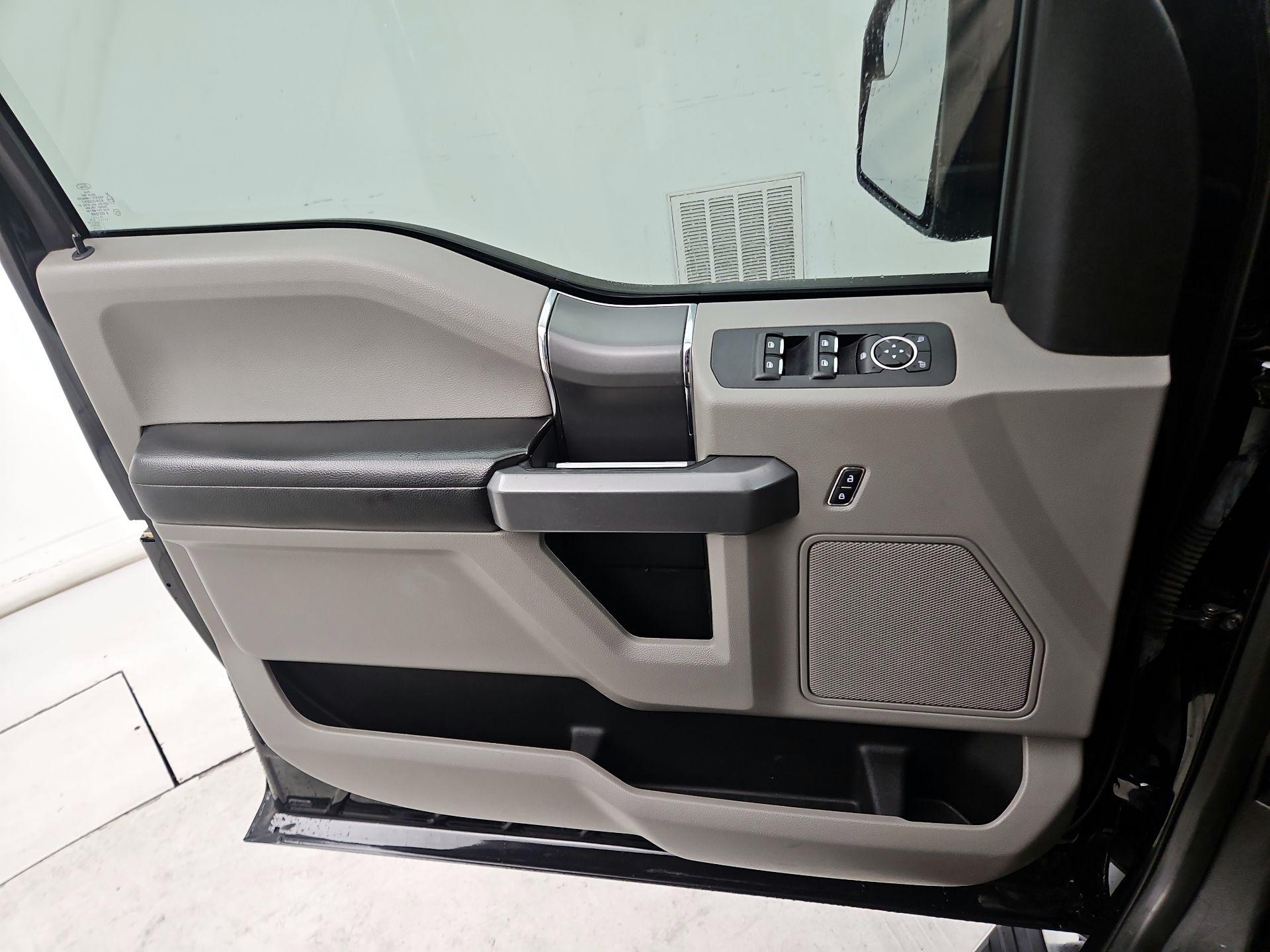 Thumbnail: 2018 Ford F-150 - 12