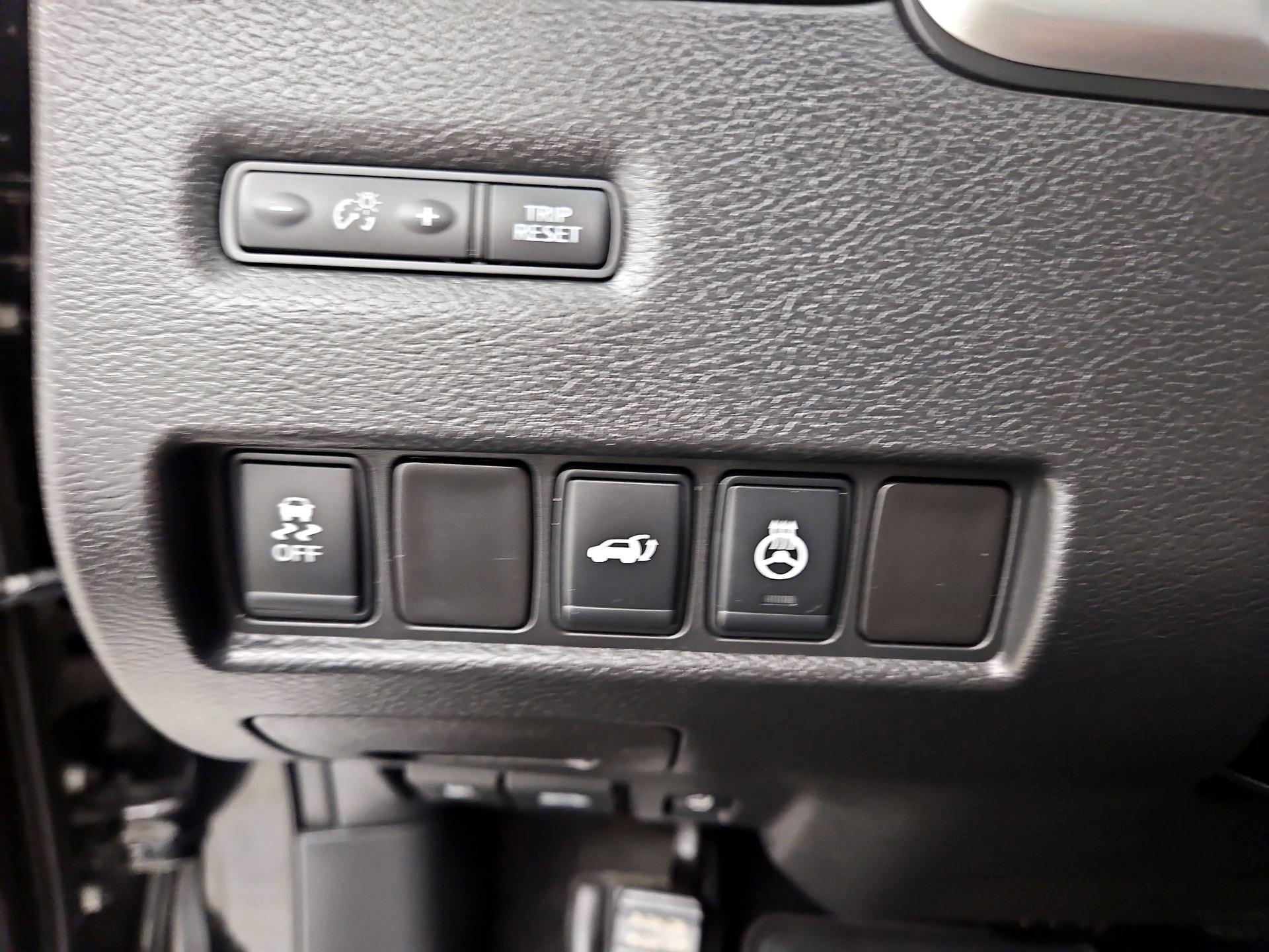Thumbnail: 2015 Nissan Murano - 13