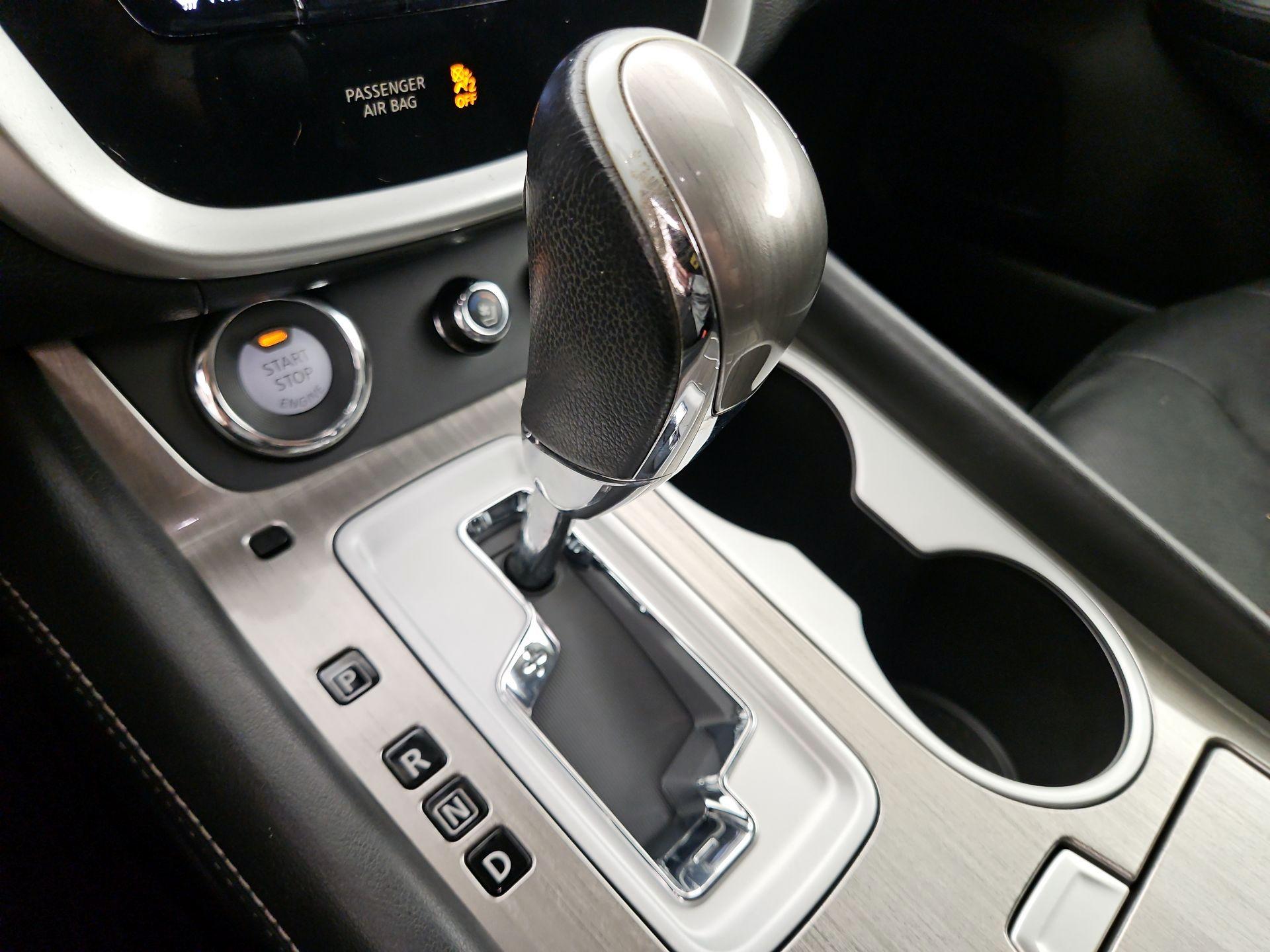 Thumbnail: 2015 Nissan Murano - 17