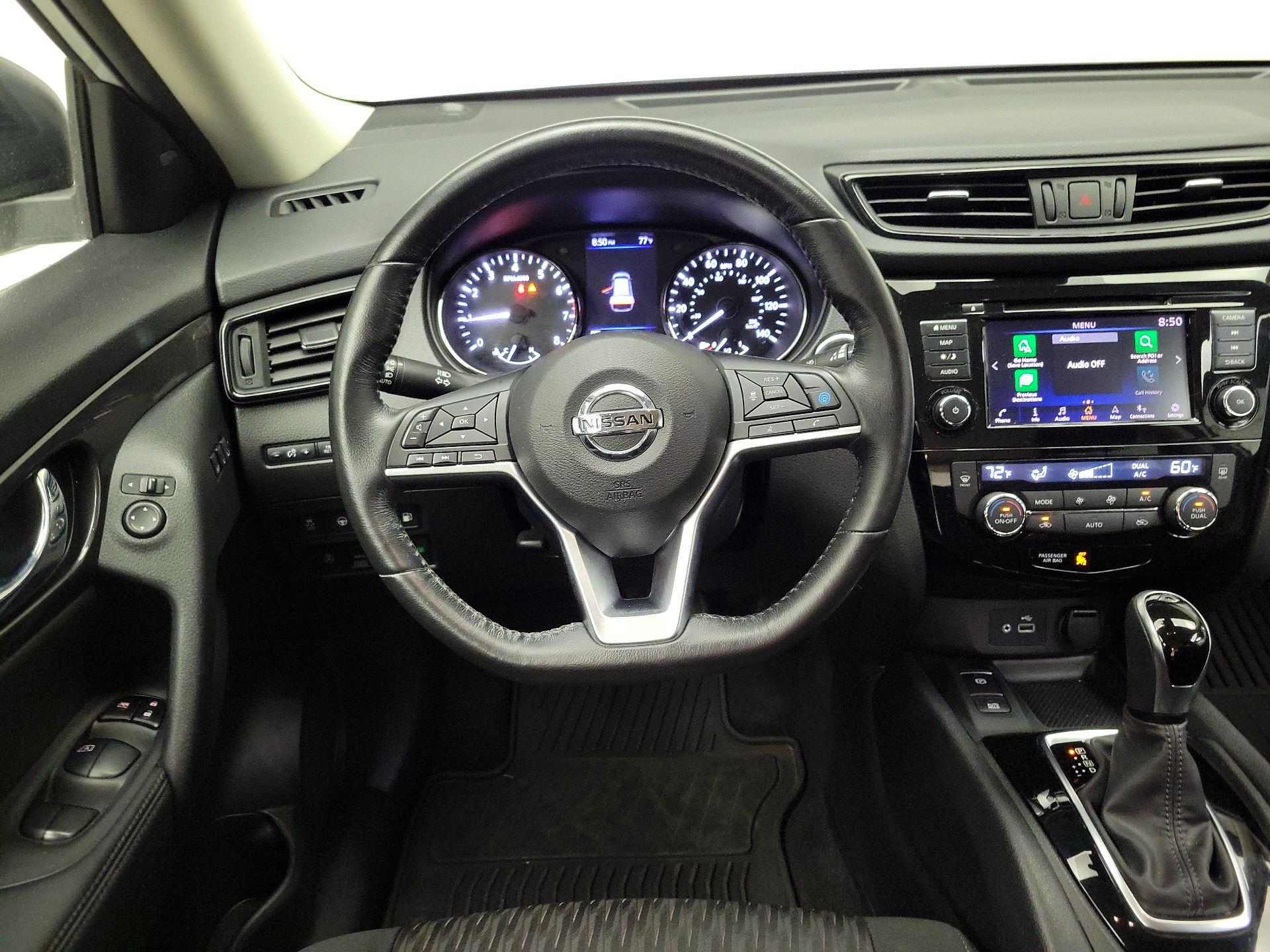 Thumbnail: 2020 Nissan Rogue - 10