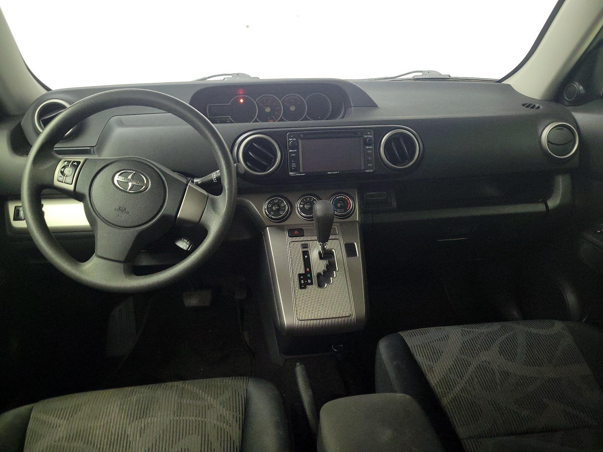 Thumbnail: 2014 Scion xB - 9