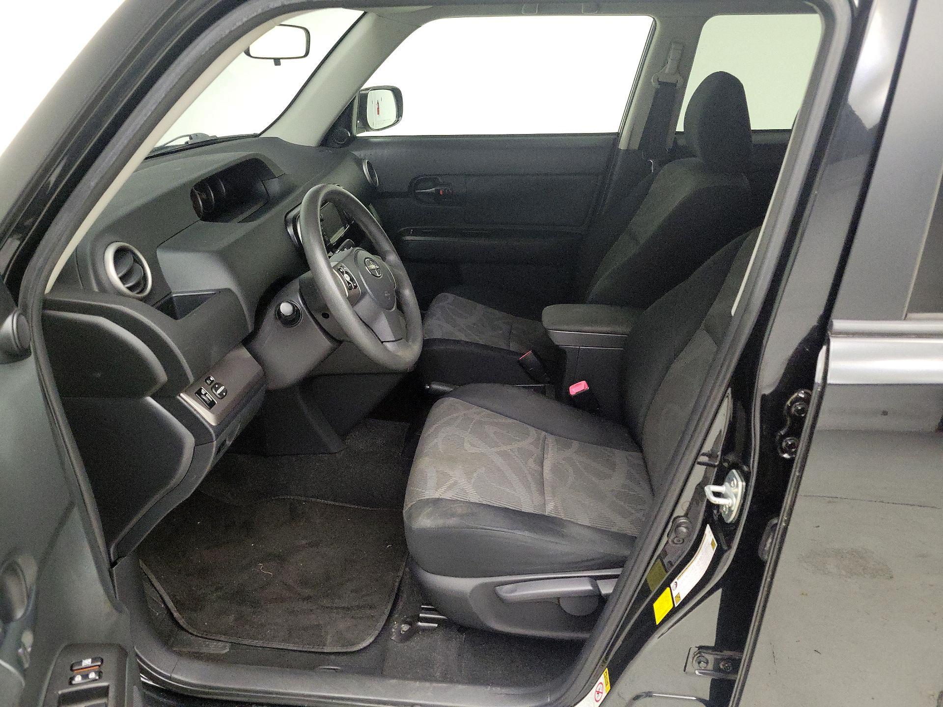 Thumbnail: 2014 Scion xB - 11