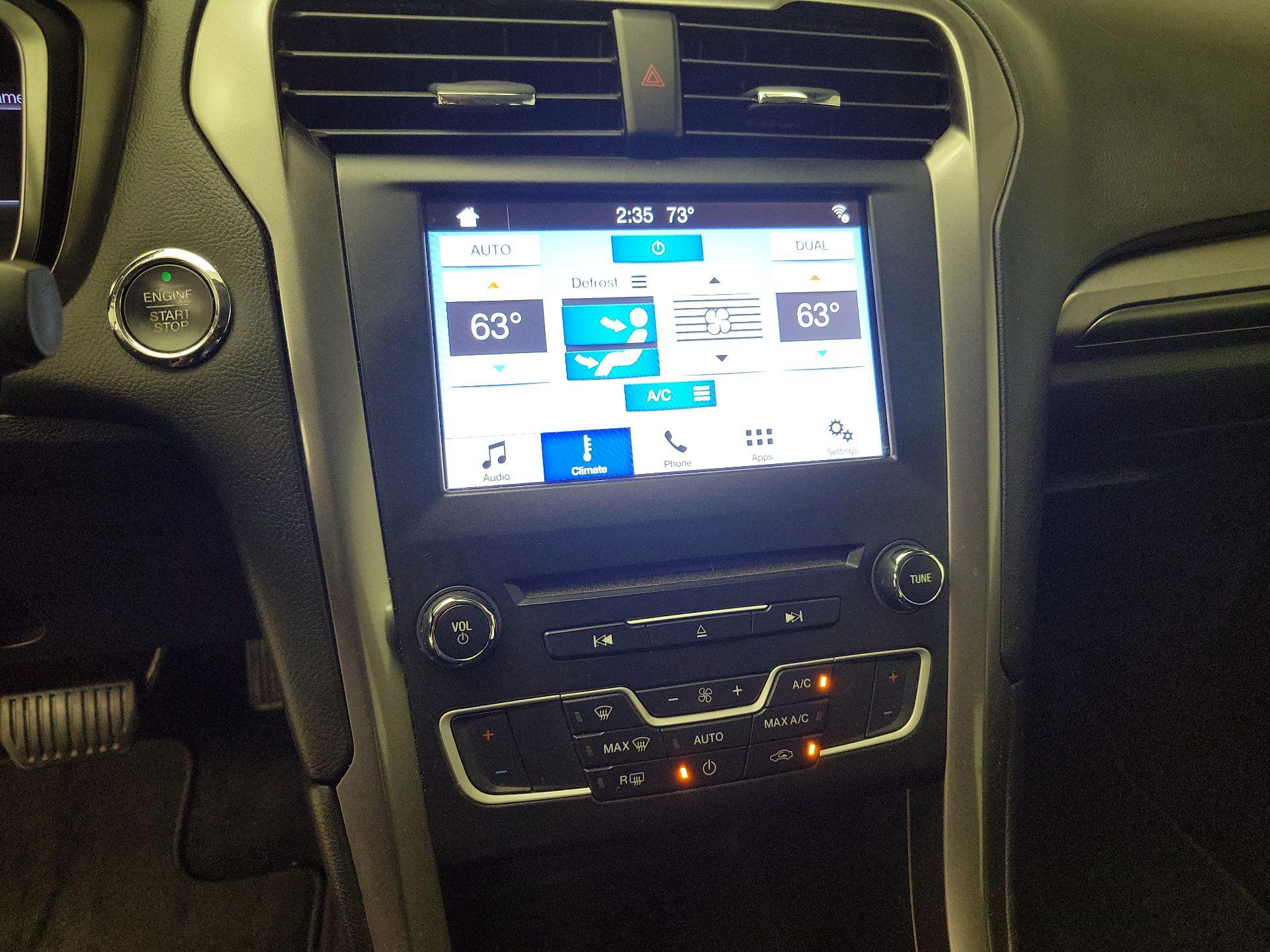 Thumbnail: 2017 Ford Fusion - 16