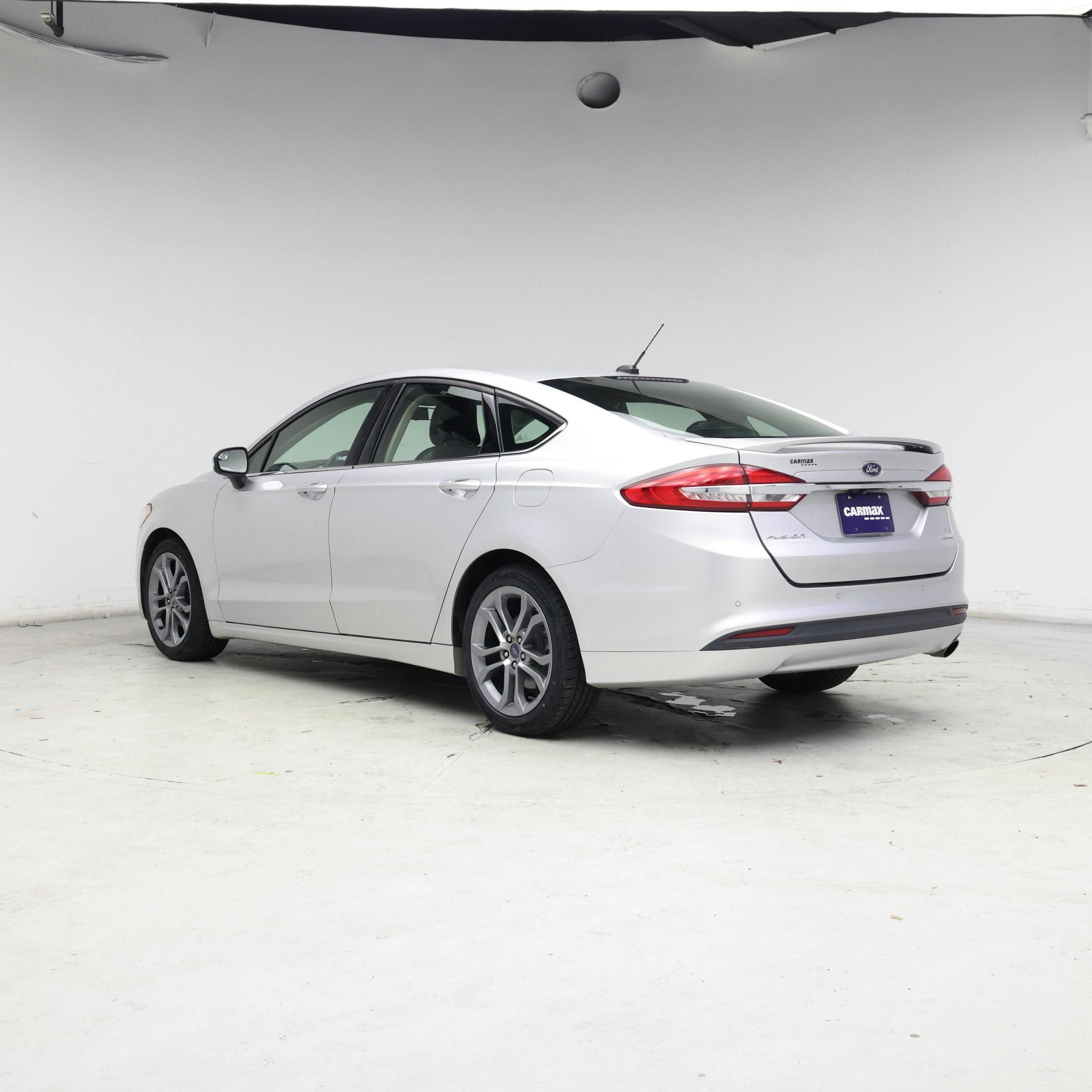 Thumbnail: 2017 Ford Fusion - 2