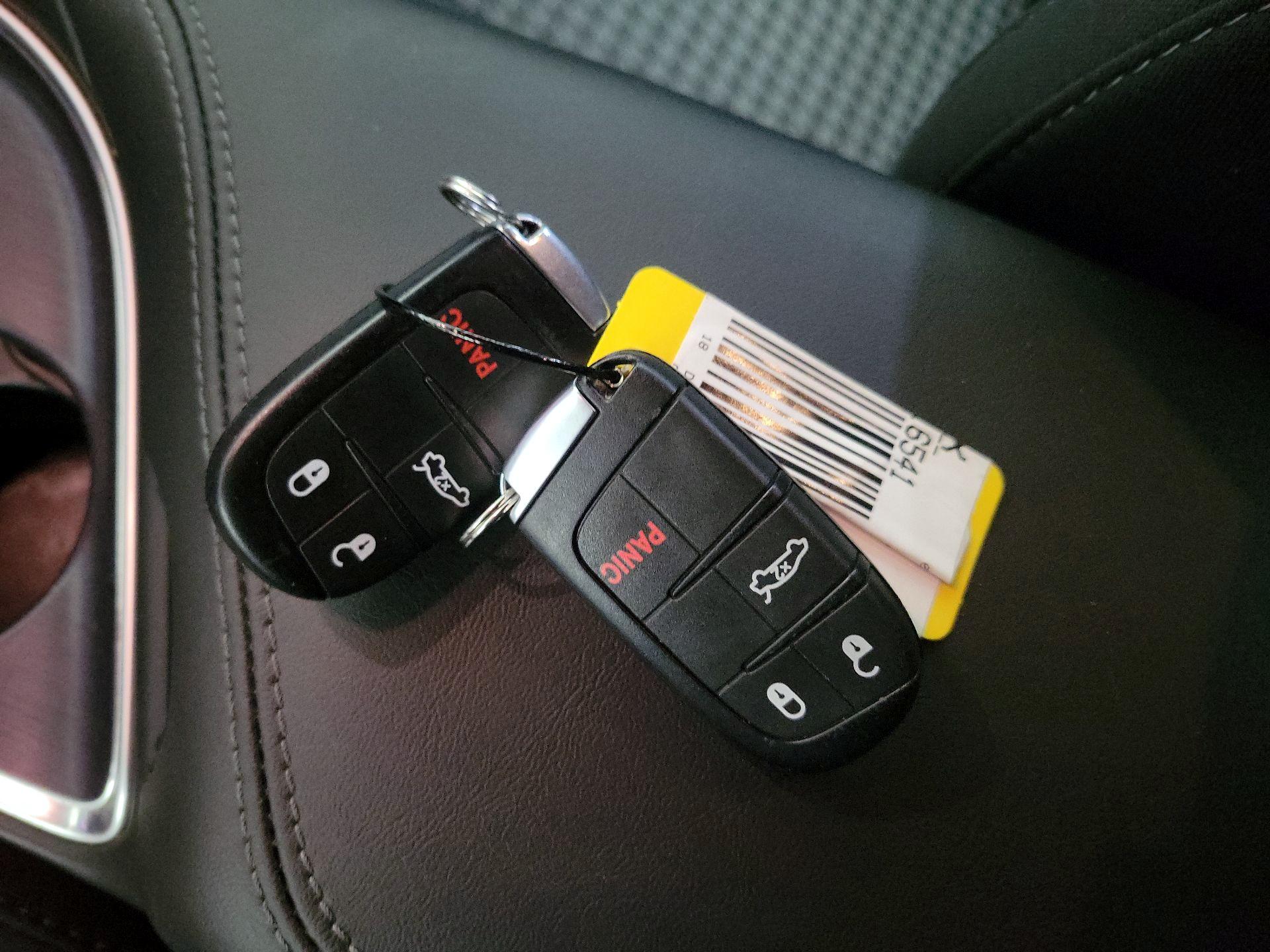 Thumbnail: 2018 Dodge Challenger - 20