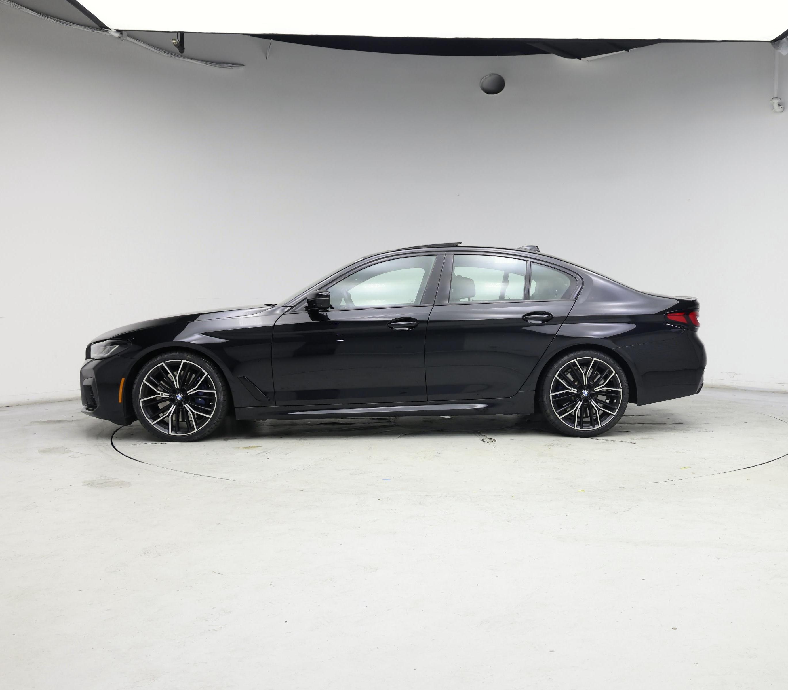 Thumbnail: 2021 BMW 5 Series - 3