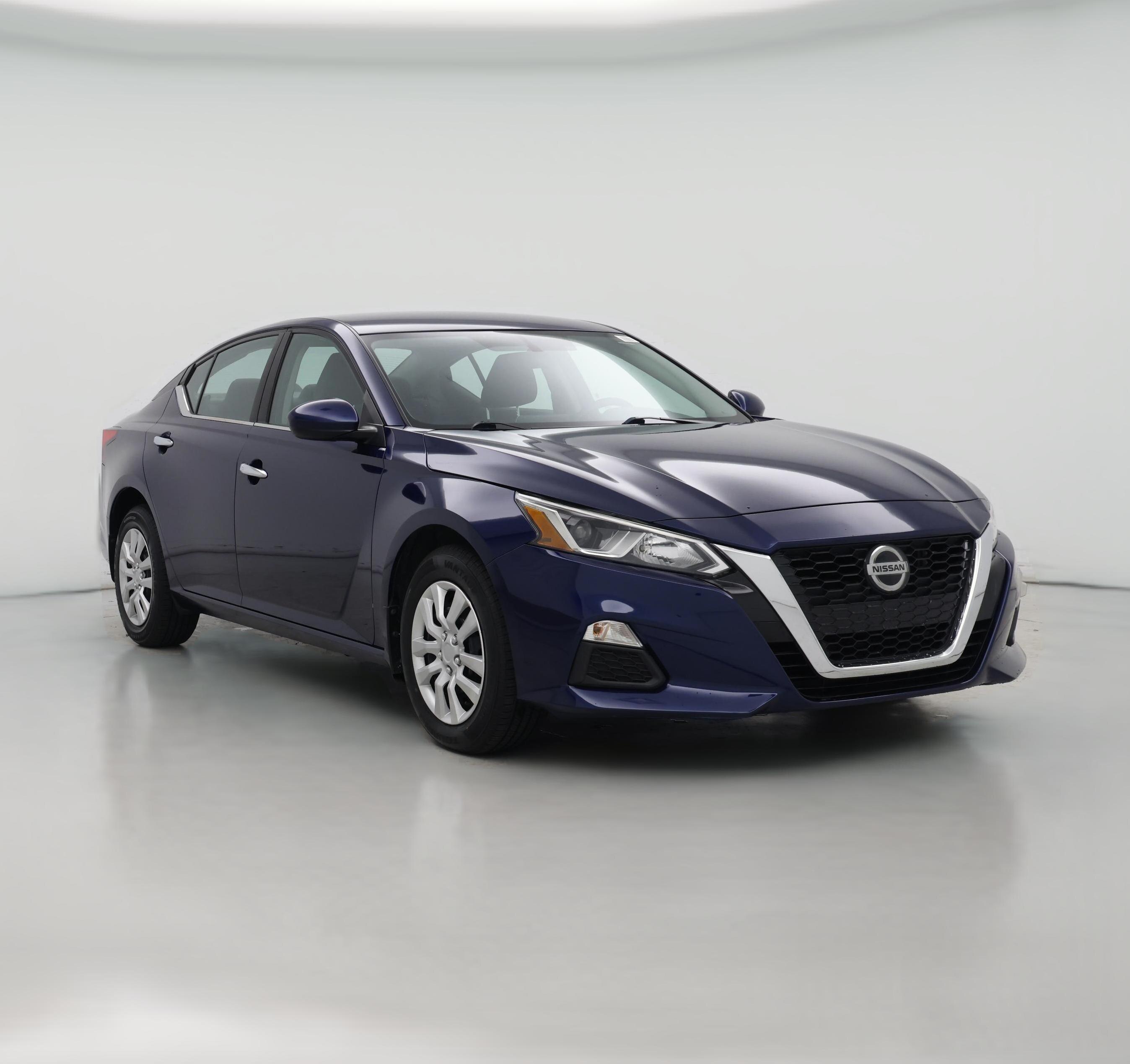 Thumbnail: 2020 Nissan Altima - 1