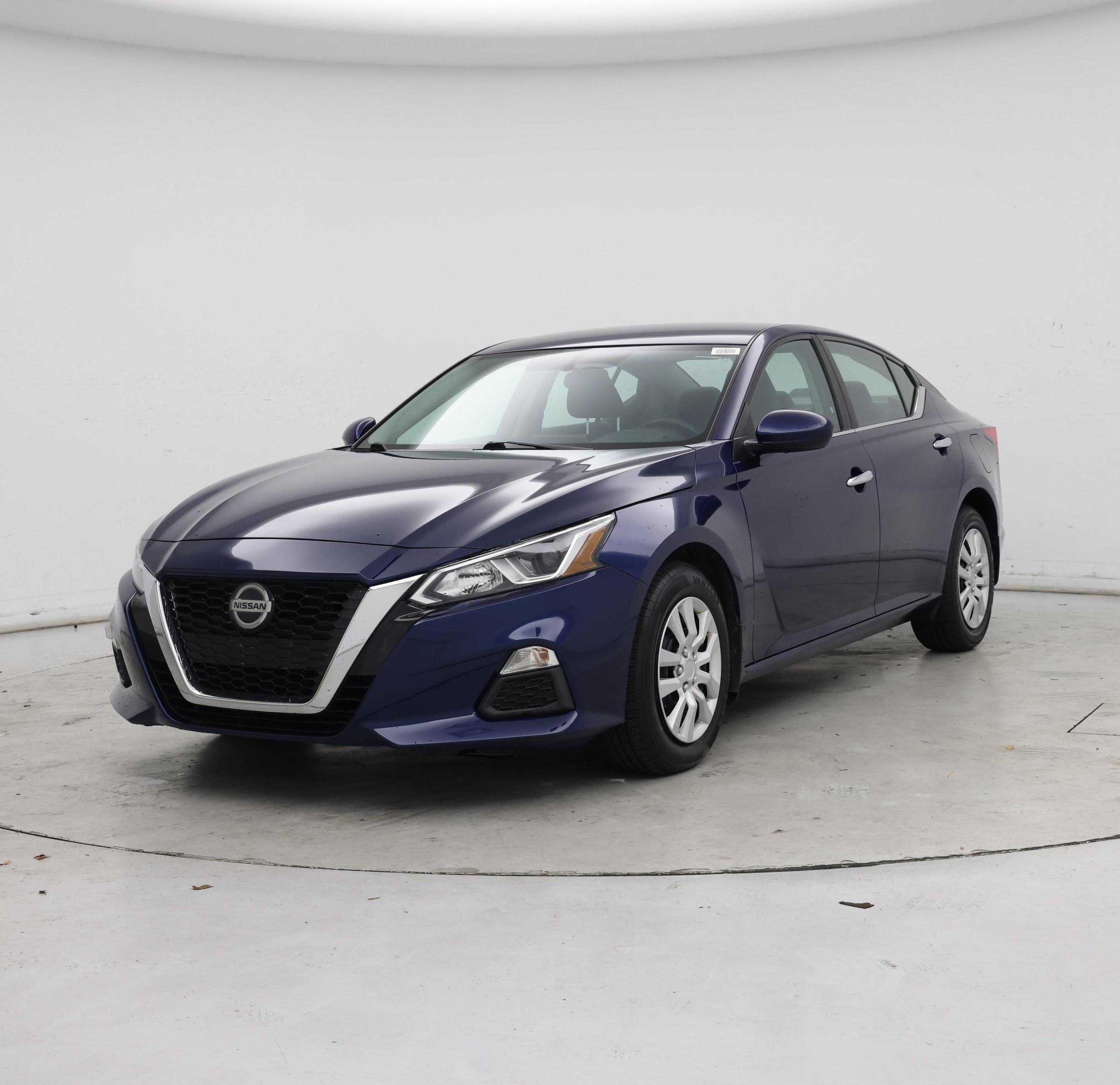 Thumbnail: 2020 Nissan Altima - 4