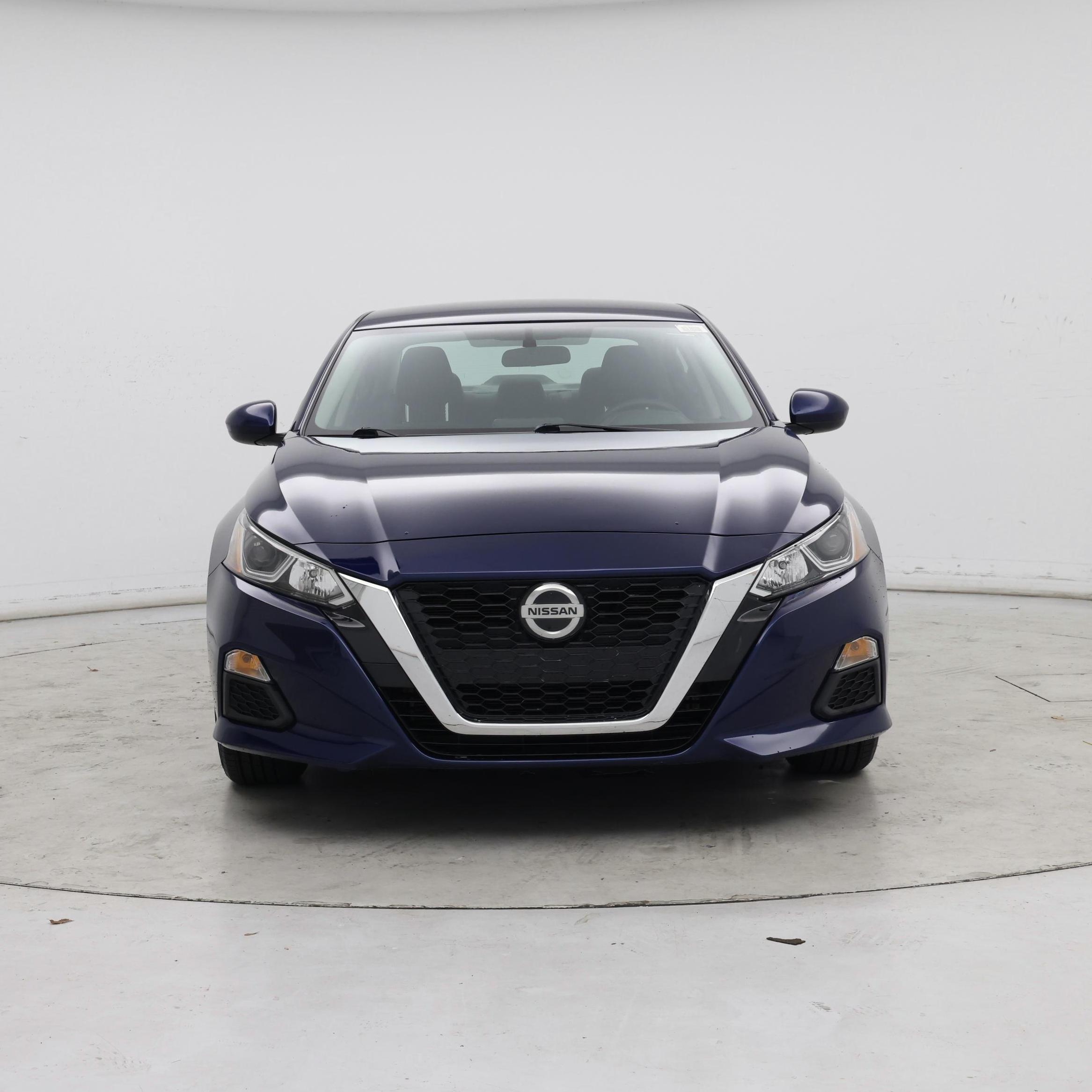 Thumbnail: 2020 Nissan Altima - 5